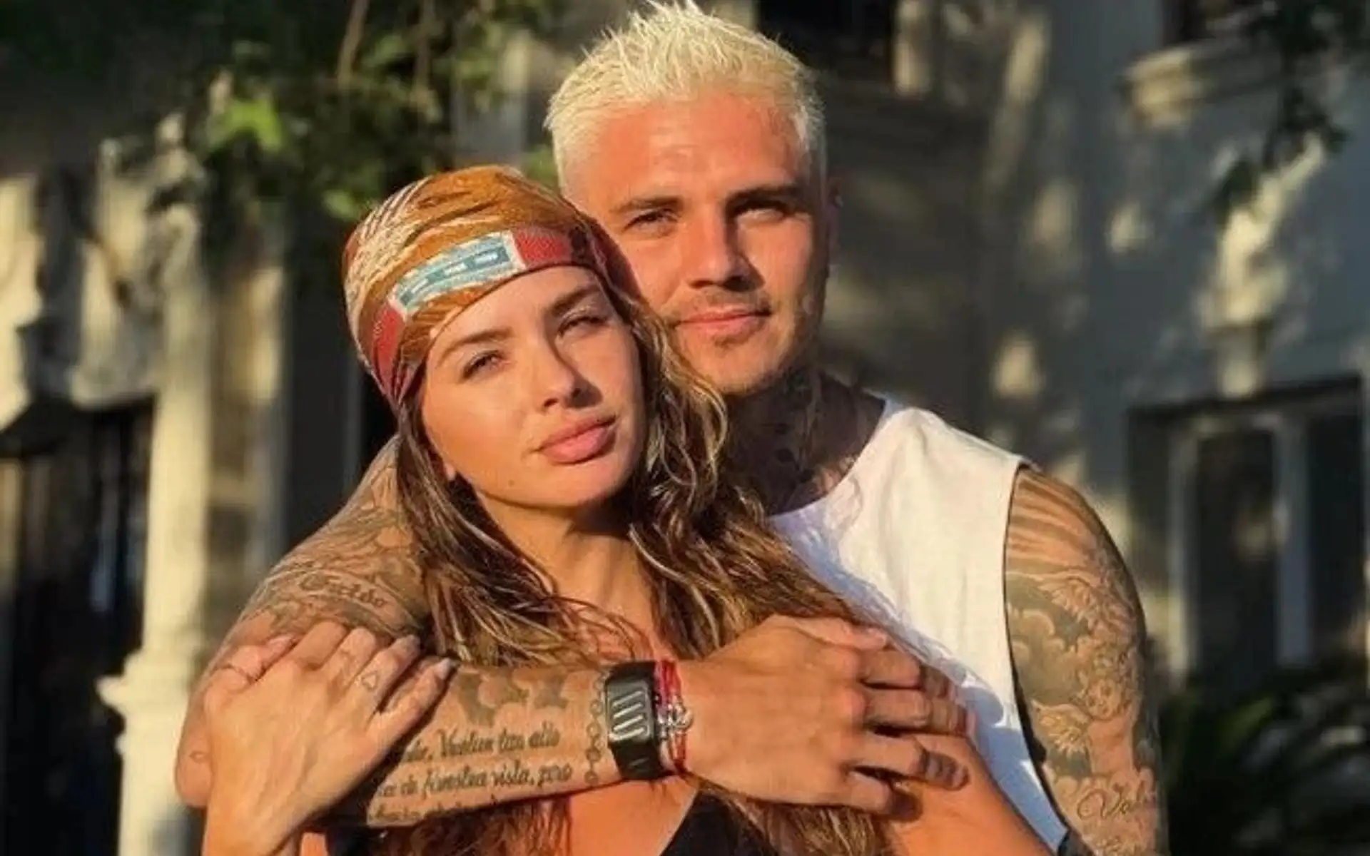 Mauro Icardi'den Meksika Tatilinde Romantik Paylaşım