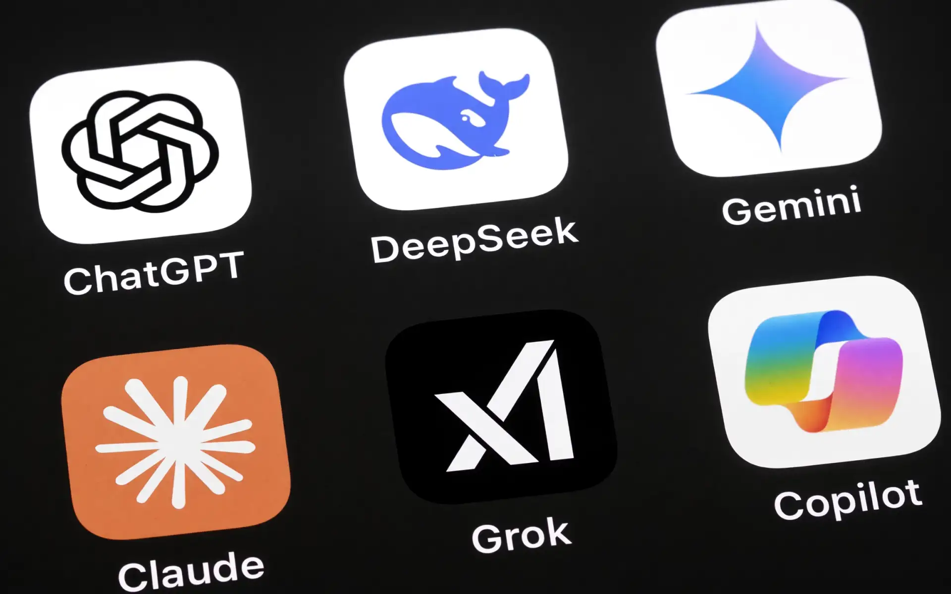 DeepSeek'e 15 milyar dolarlık yatırım: Devler sıraya girdi