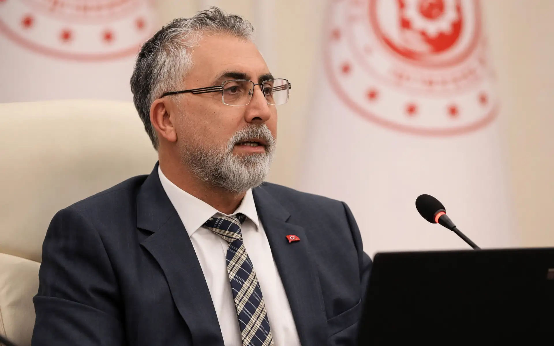 Şehit ve Gazi Çocuklarına Eğitim Desteği