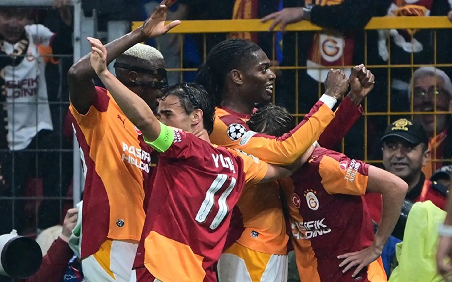 Galatasaraylı Batrakov'a Premier Lig'den 5 dev talip