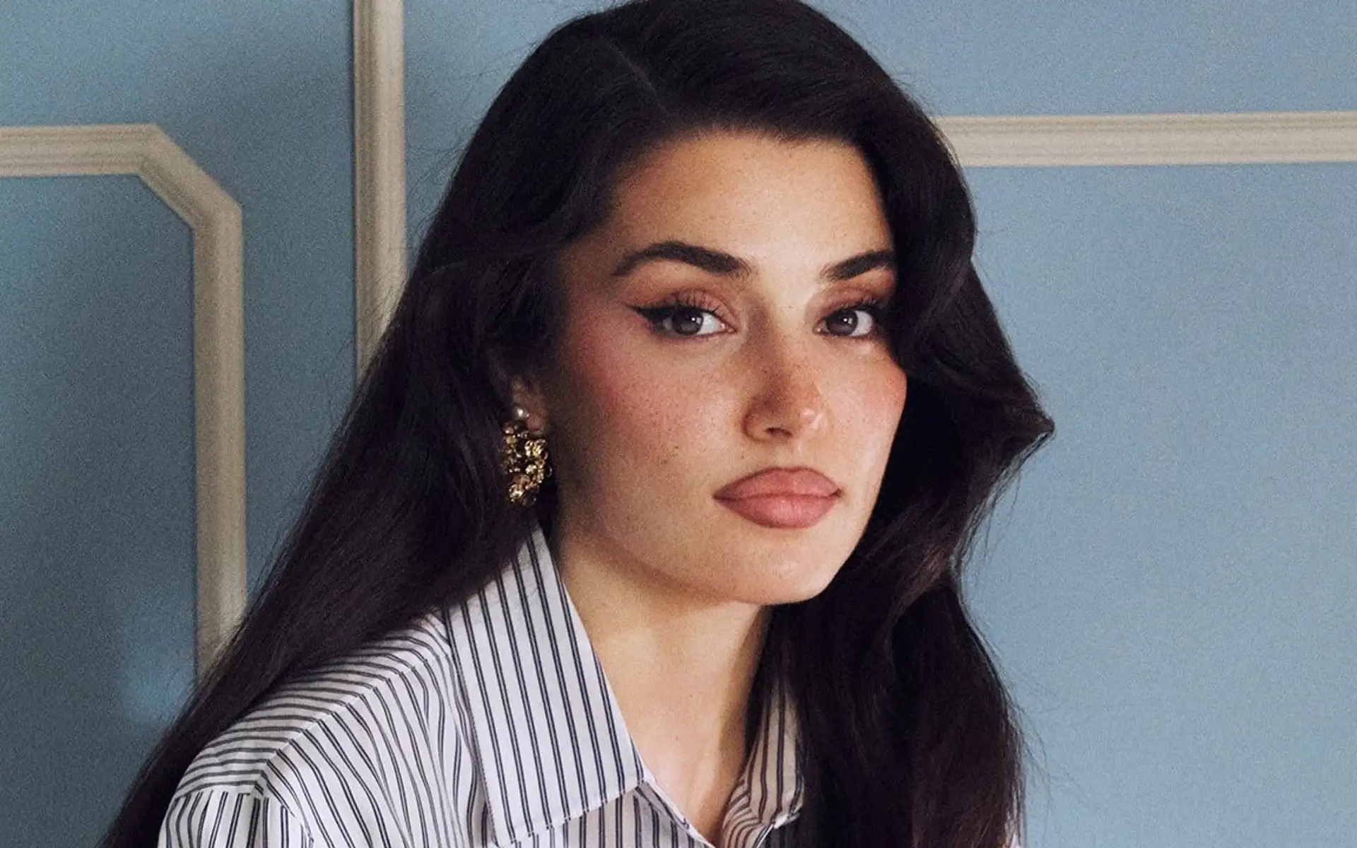 Hande Erçel’den Duygulandıran Anne Özlemi