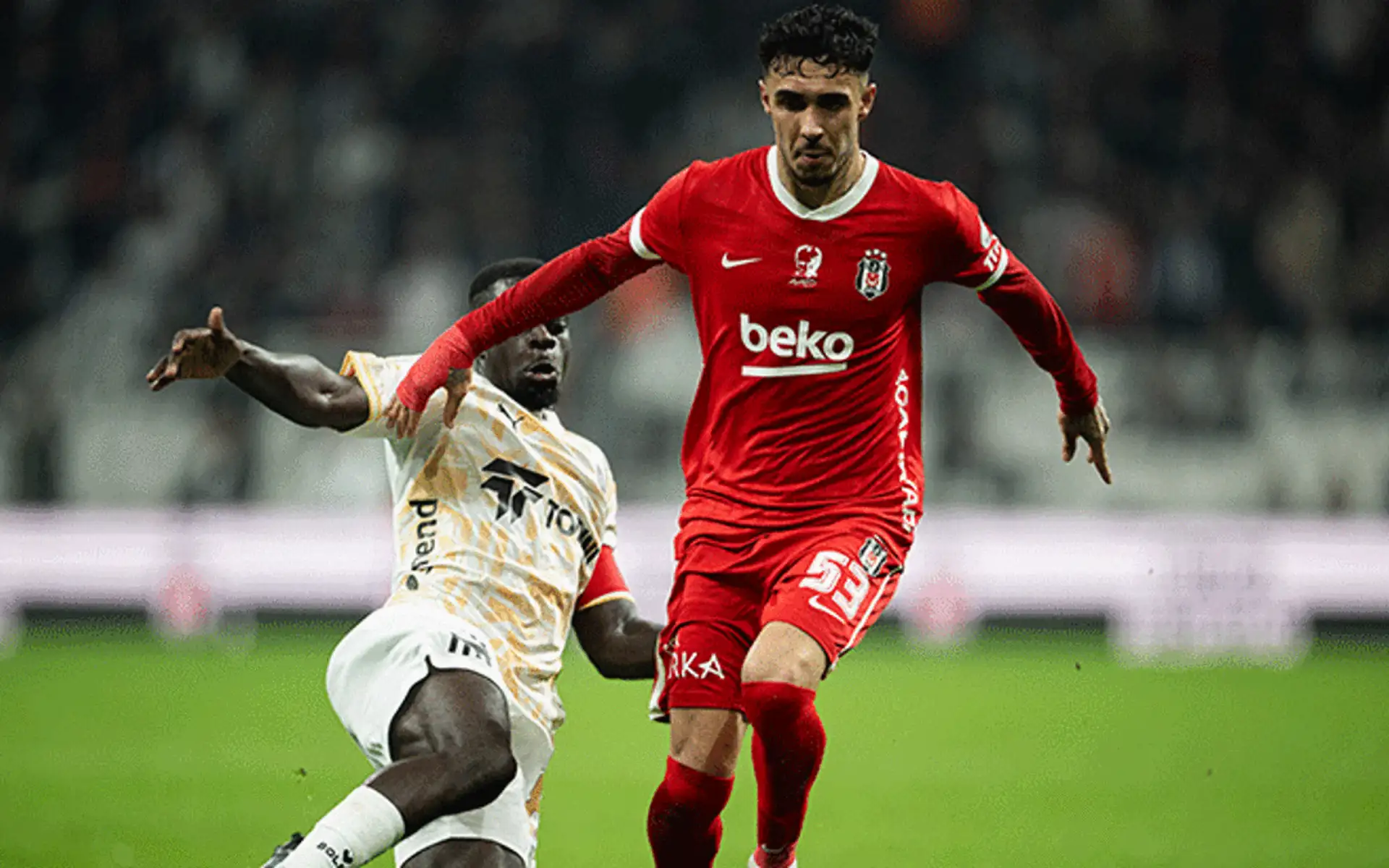 Beşiktaş'ta Emirhan Topçu'ya Hull City ve Nice'ten Yoğun Alaka