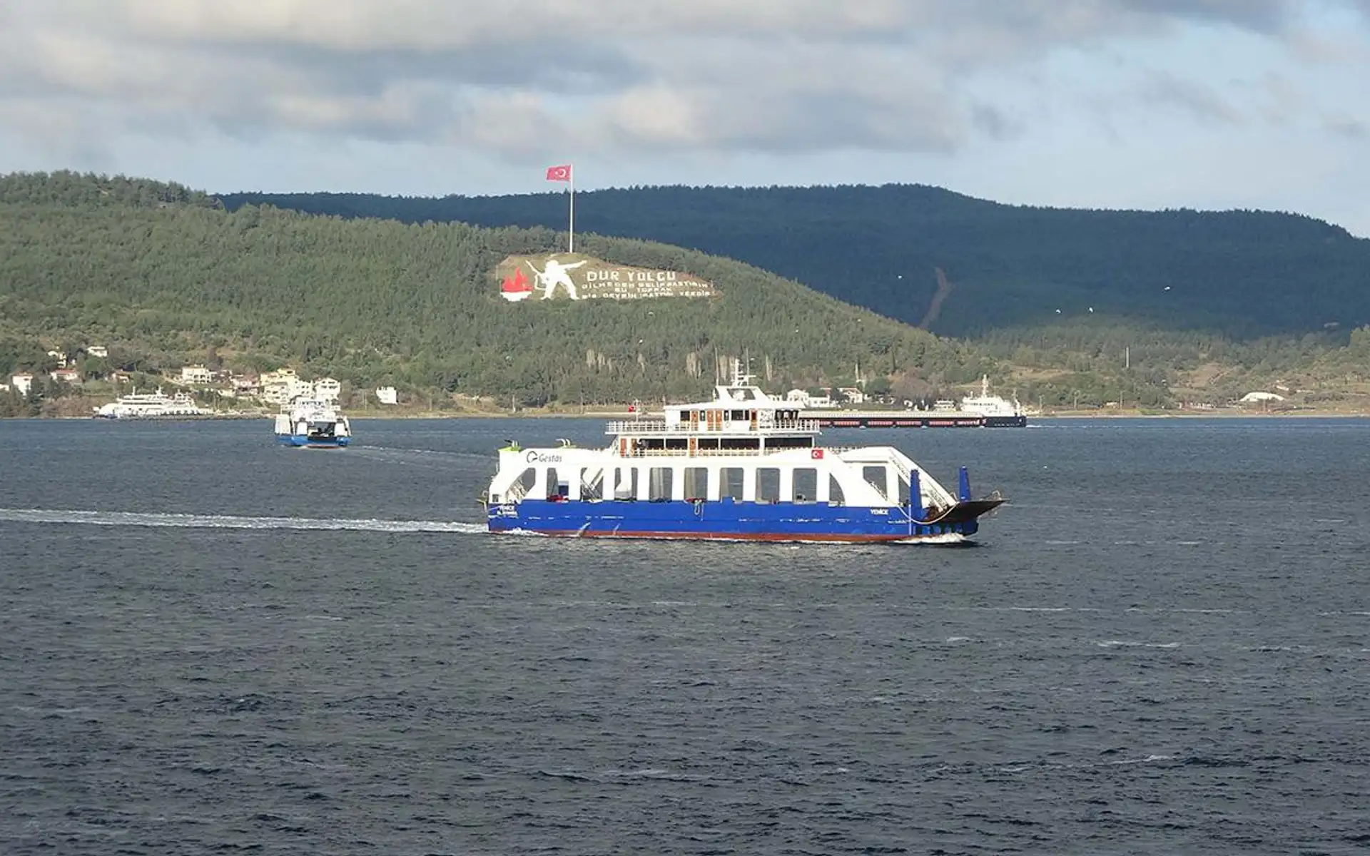 Kabatepe-Gökçeada Feribot Seferleri Fırtına Nedeniyle İptal Edildi