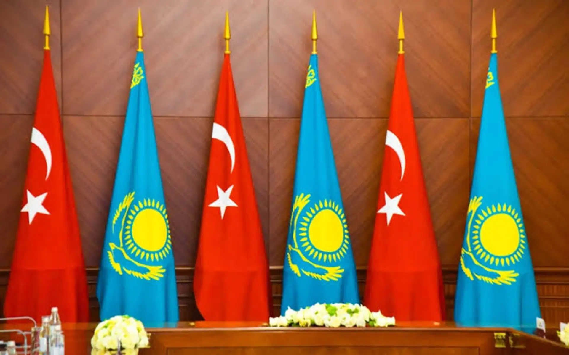 Türkiye ile Kazakistan Savunma Sanayisinde Güç Birliğini Büyütüyor