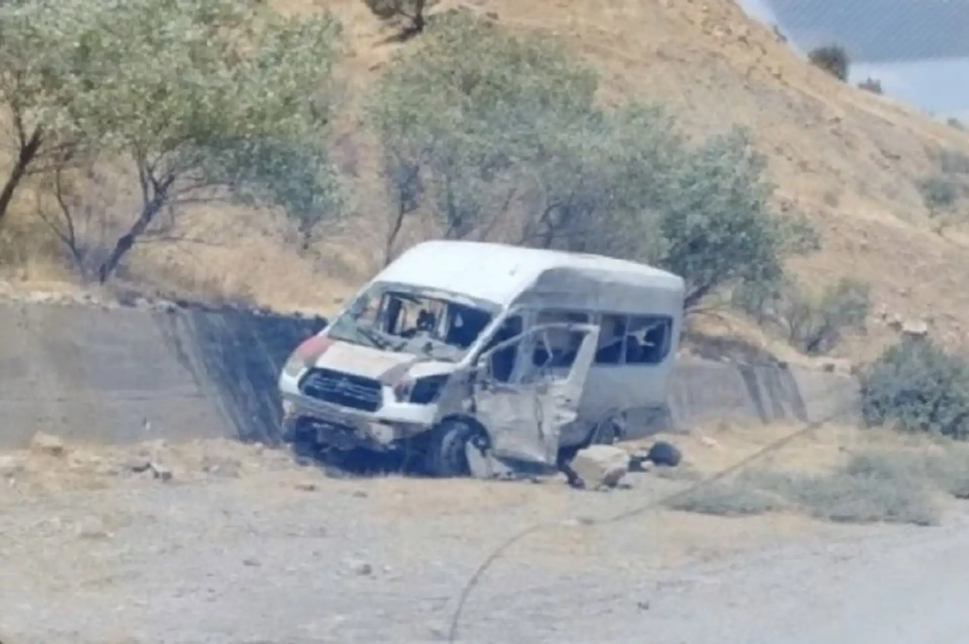 Şırnak Silopi’de Servis Aracına Saldırı! Ölü ve Yaralılar Var!