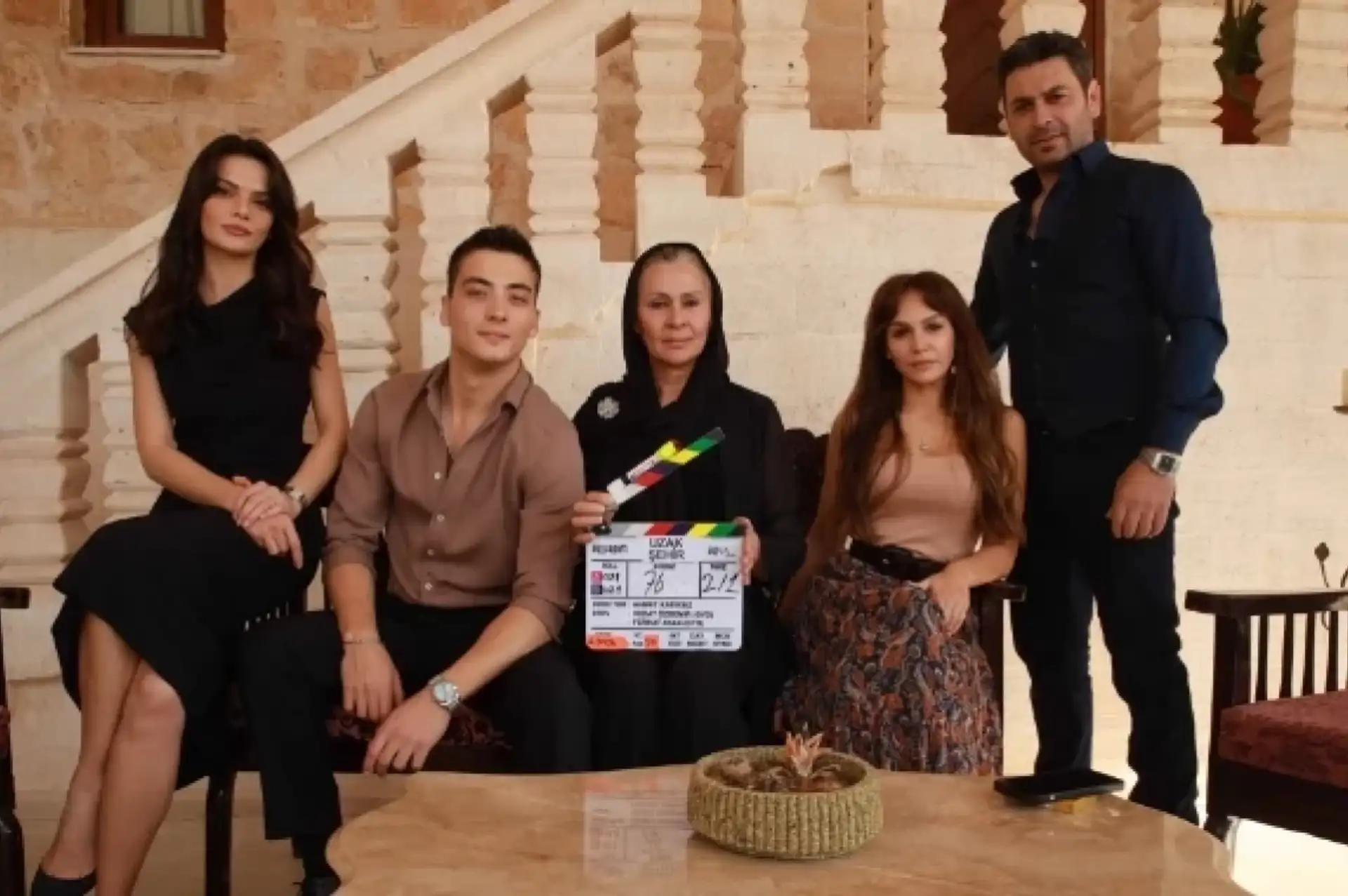 Uzak Şehir Oyuncuları ve Konusu: Kanal D’nin Yeni Draması Hakkında Merak Edilen Her Şey
