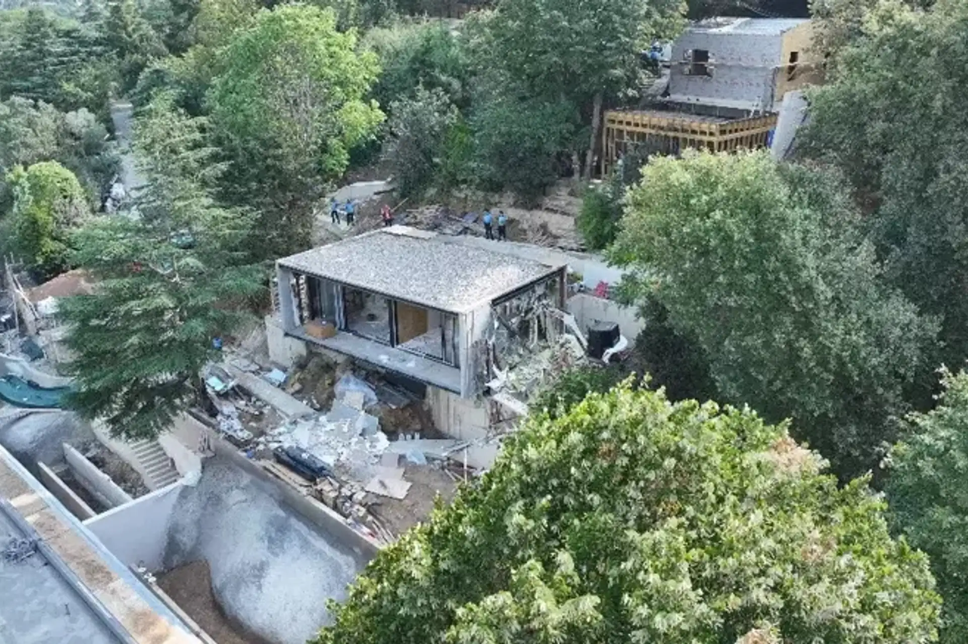 İBB Hakkında Yolsuzluk Soruşturması Derinleşiyor: Vaniköy'de Kaçak Yapılar için Rüşvet İddiası