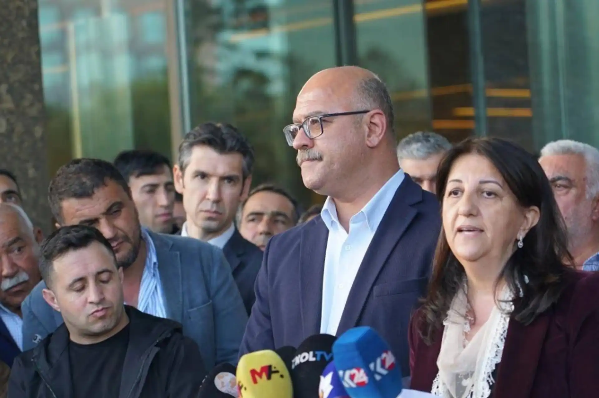 PKK'nin Fesih Kararı Sonrası DEM Parti'den İmralı'ya İlk Ziyaret