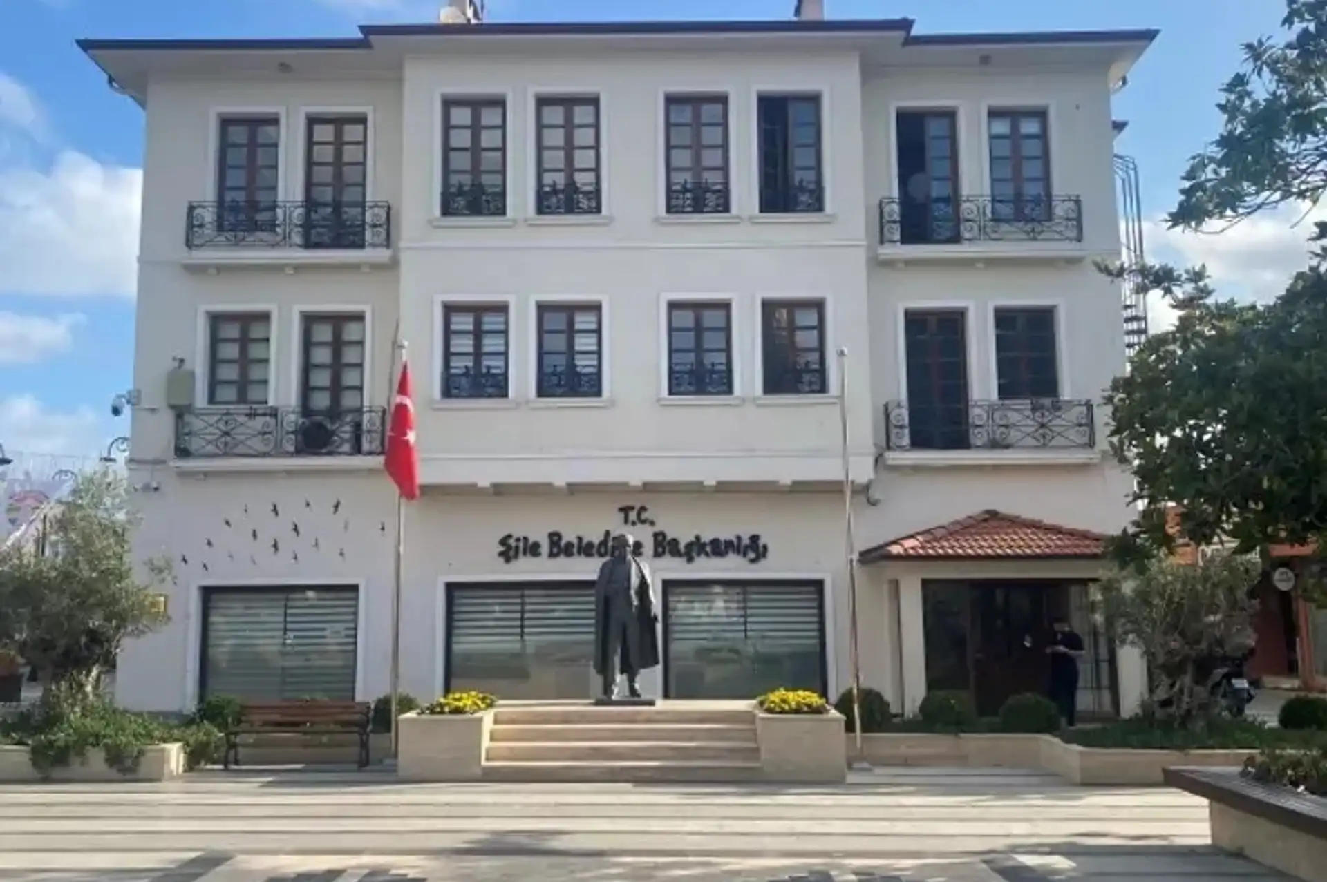 Şile Belediye Başkanı Özgür Kabadayı Gözaltına Alındı