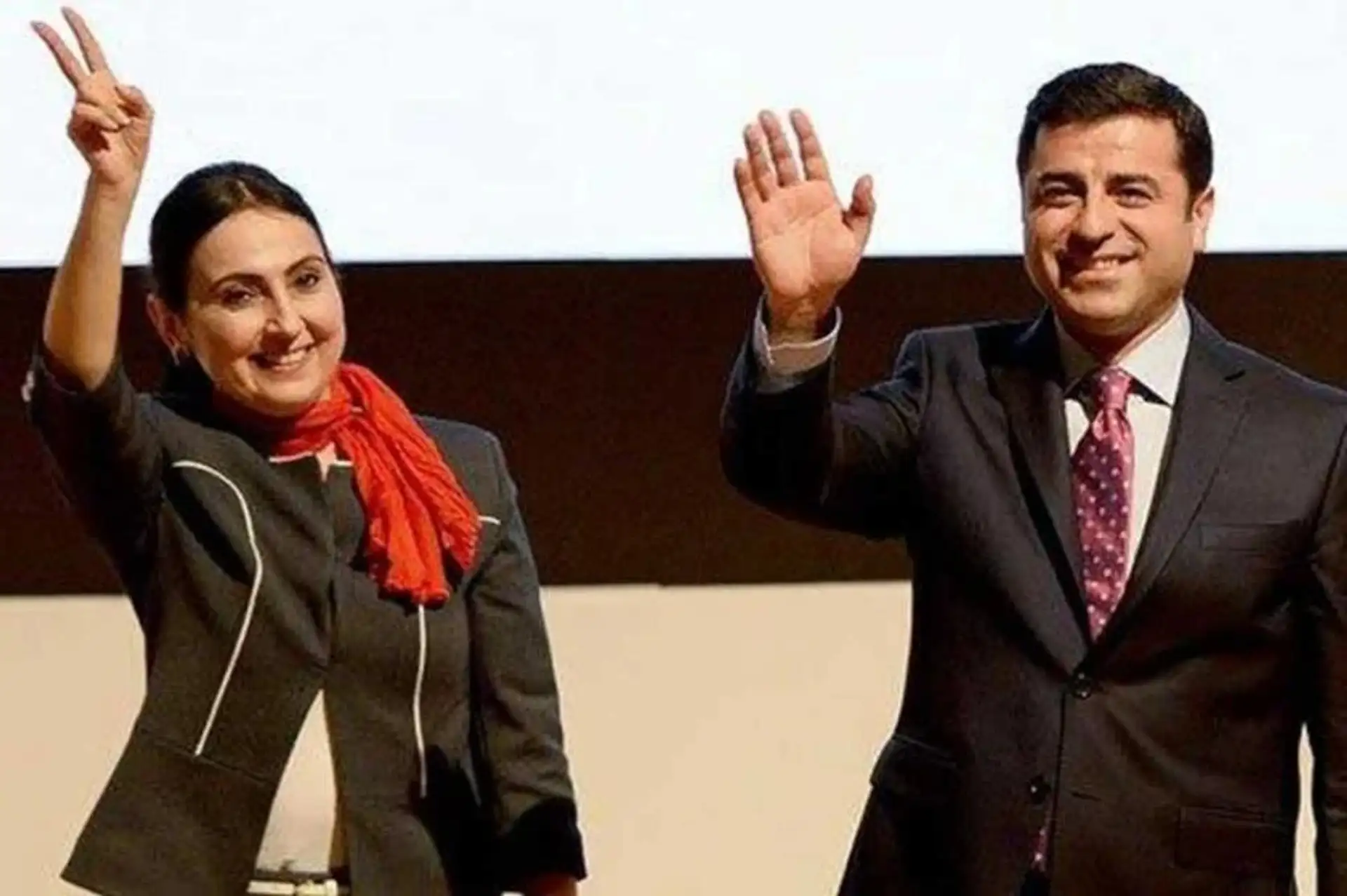 Selahattin Demirtaş ve Figen Yüksekdağ için Yeni Tahliye Başvurusu!