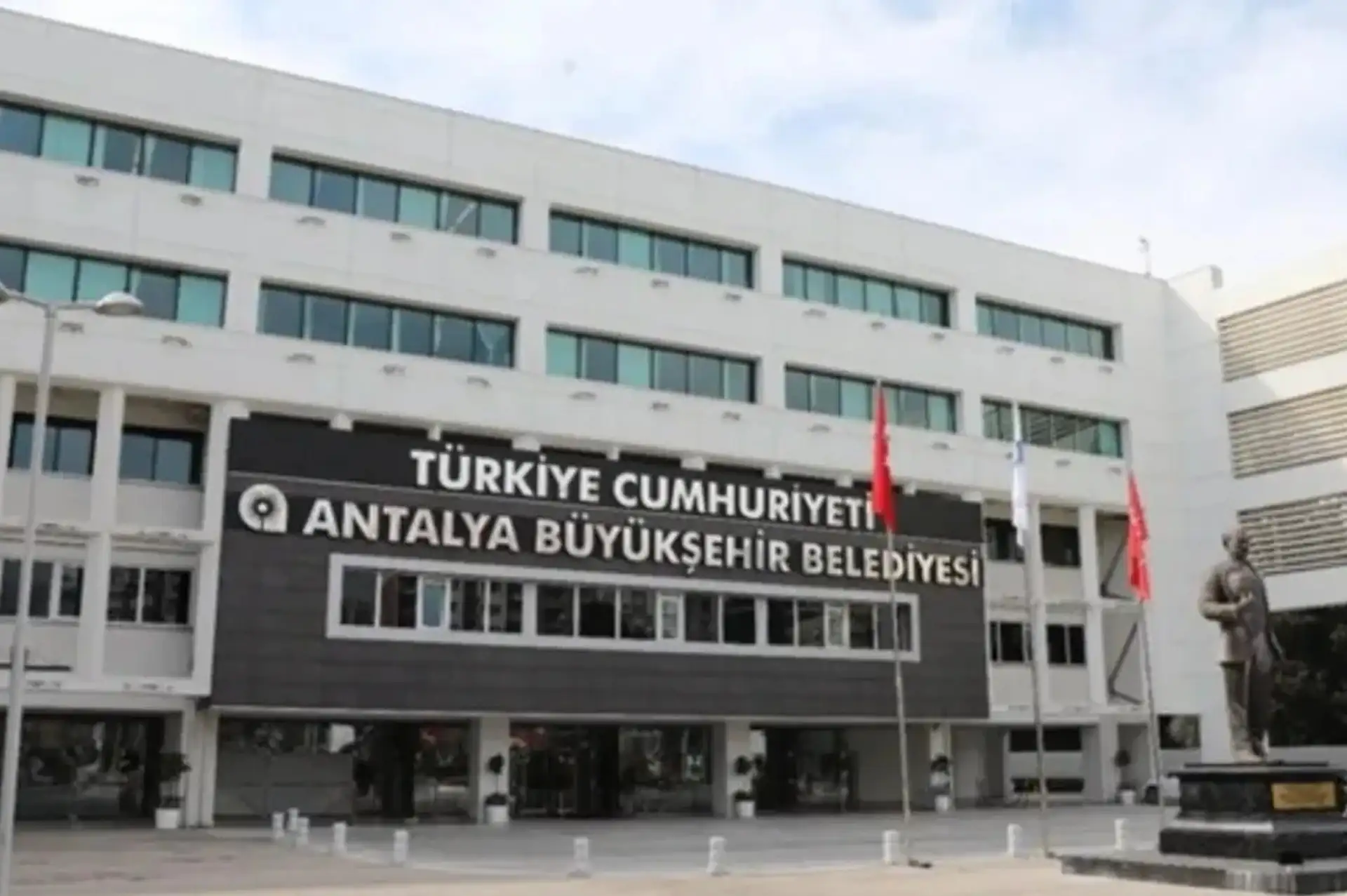 Antalya Büyükşehir Belediyesi Soruşturmasında Yeni Gözaltılar