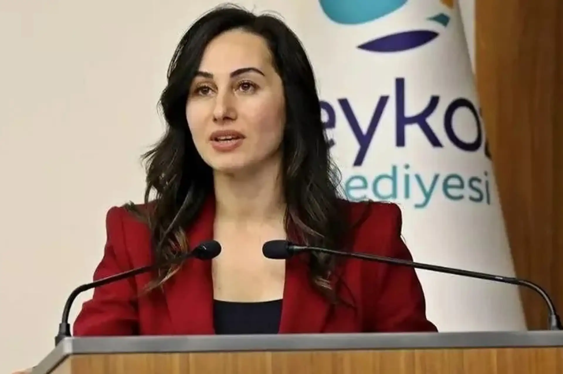 CHP'li Beykoz Belediye Başkan Vekili Özlem Vural Gürzel İstifa Etti
