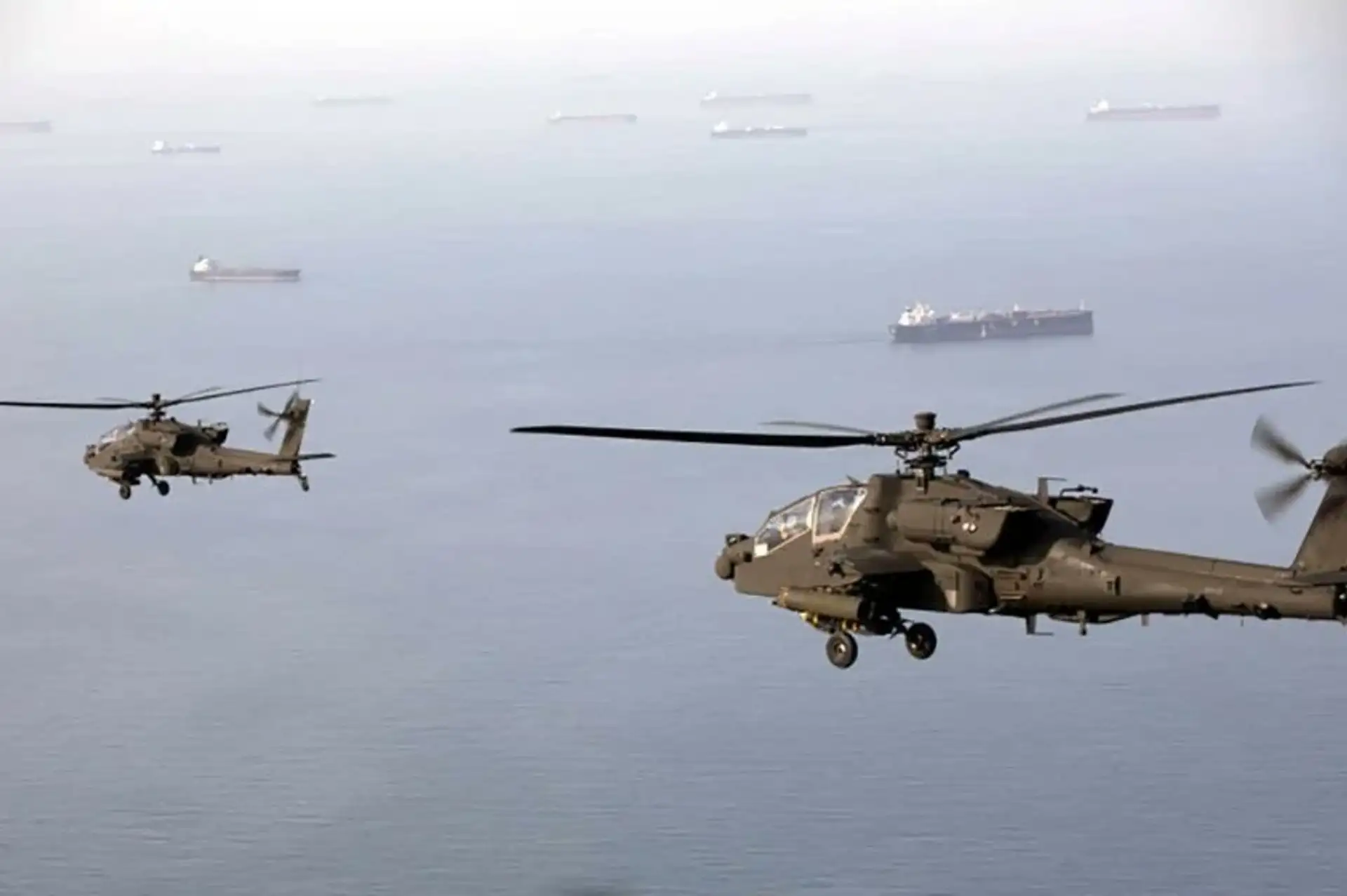 Hürmüz Boğazı'nda ABD Ordusuna Ait Helikopter Düştü