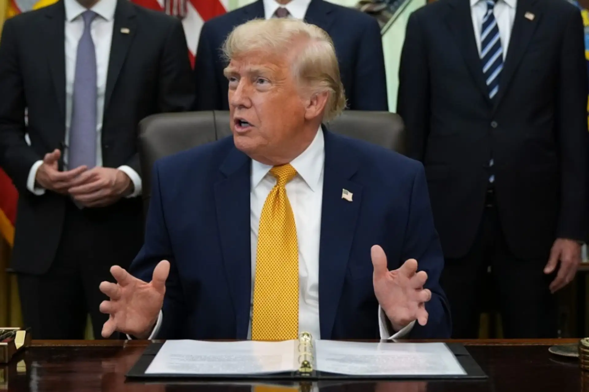 Trump'tan İran Açıklaması: "Cenaze Töreni İçin Bir Hafta İzin Verdik"