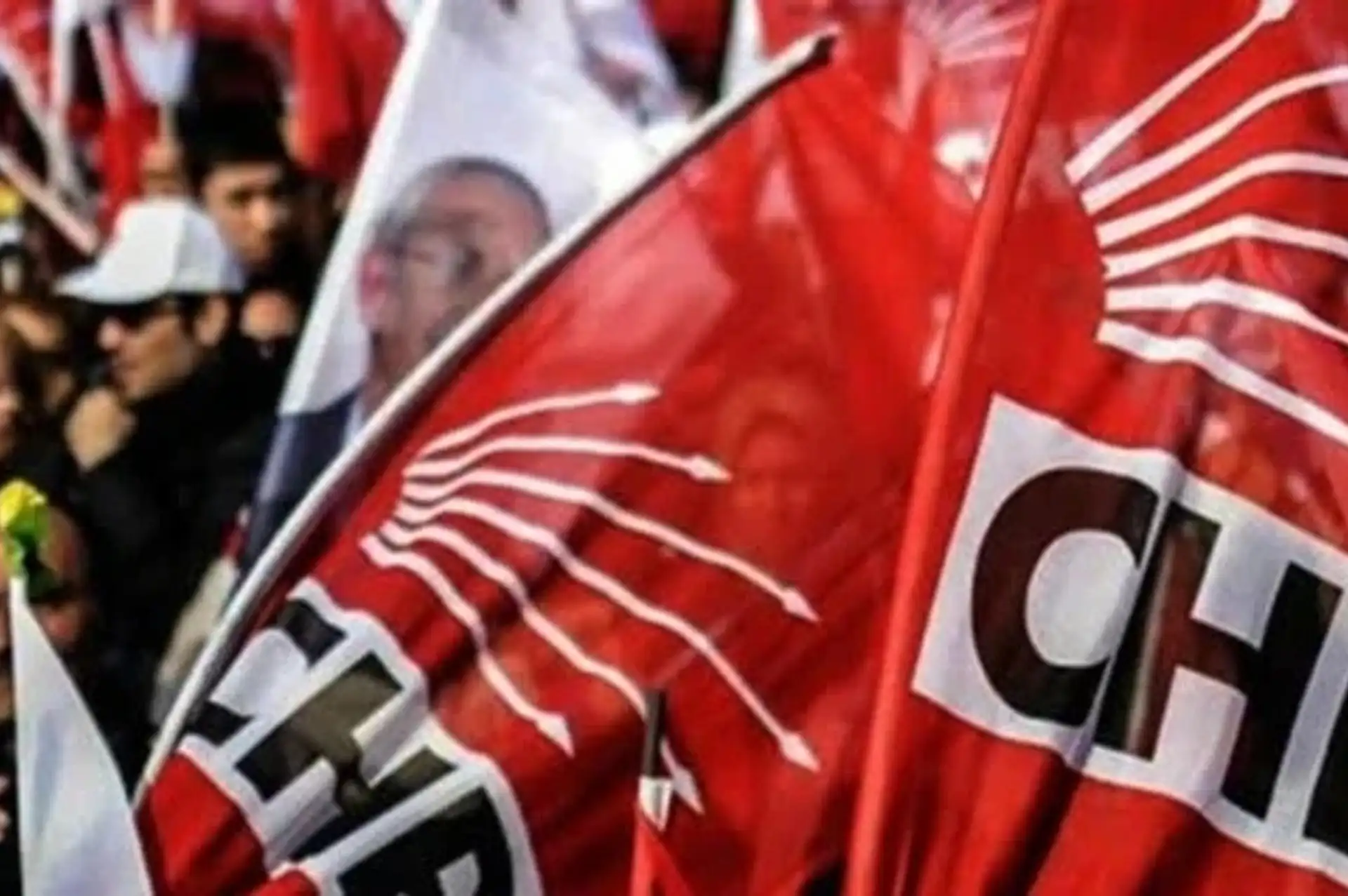 CHP'de 26 İl Yönetimi Görevden Alındı