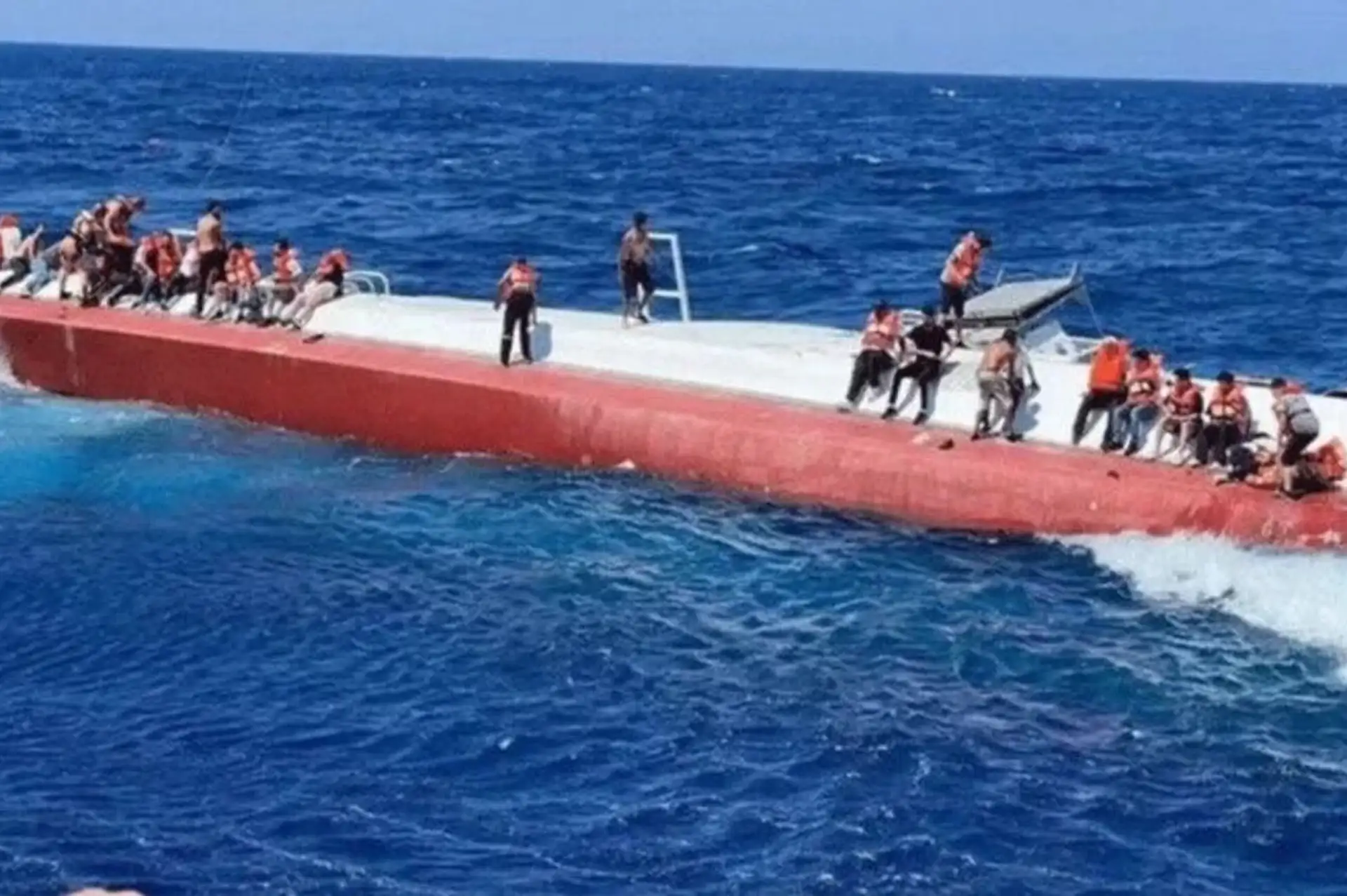 Girne Açıklarındaki Gemi Faciasında 9 Zanlının Tutukluluk Süresi Uzatıldı