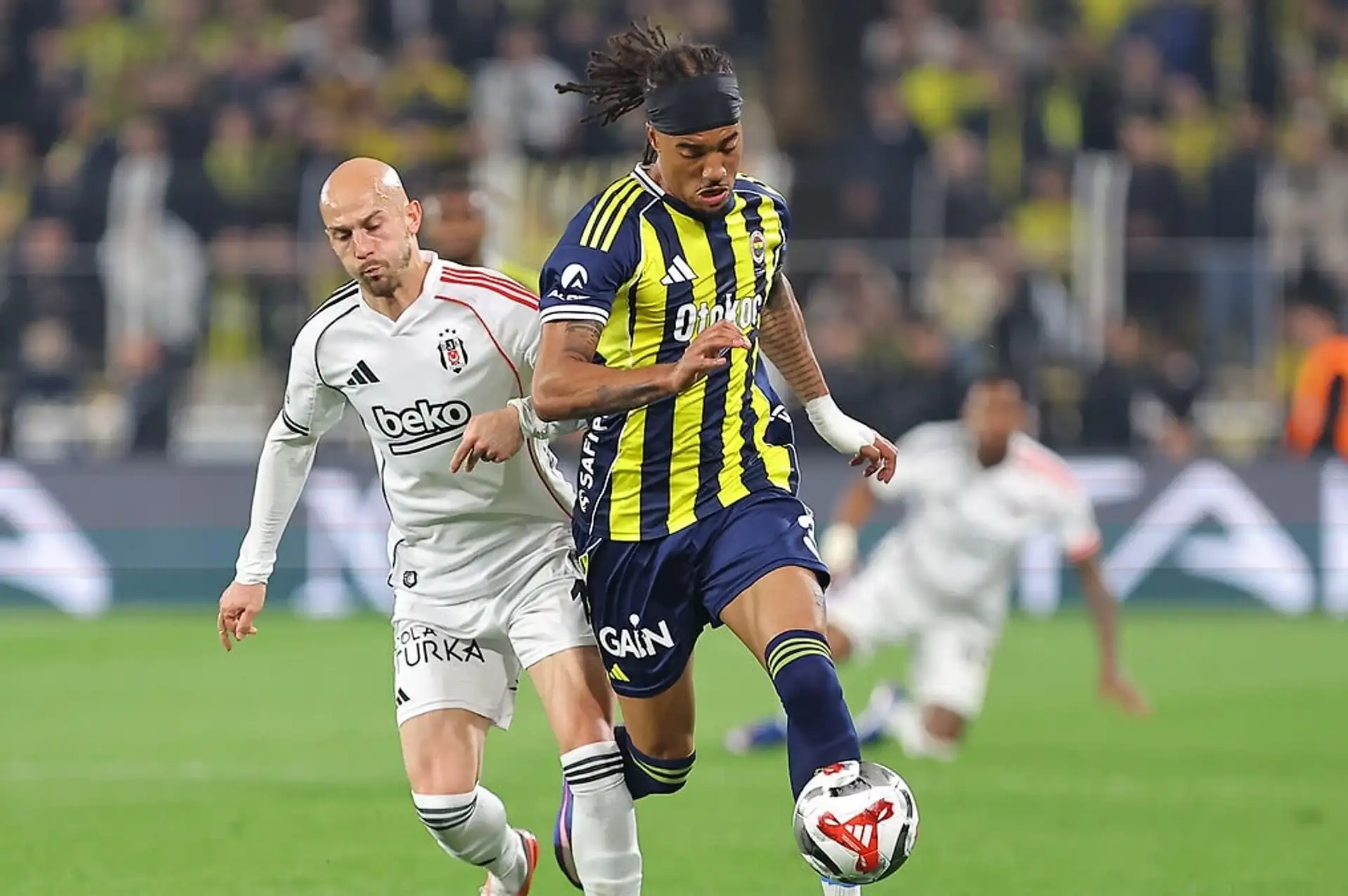 Fenerbahçe Beşiktaş Maçının İlk 11'leri