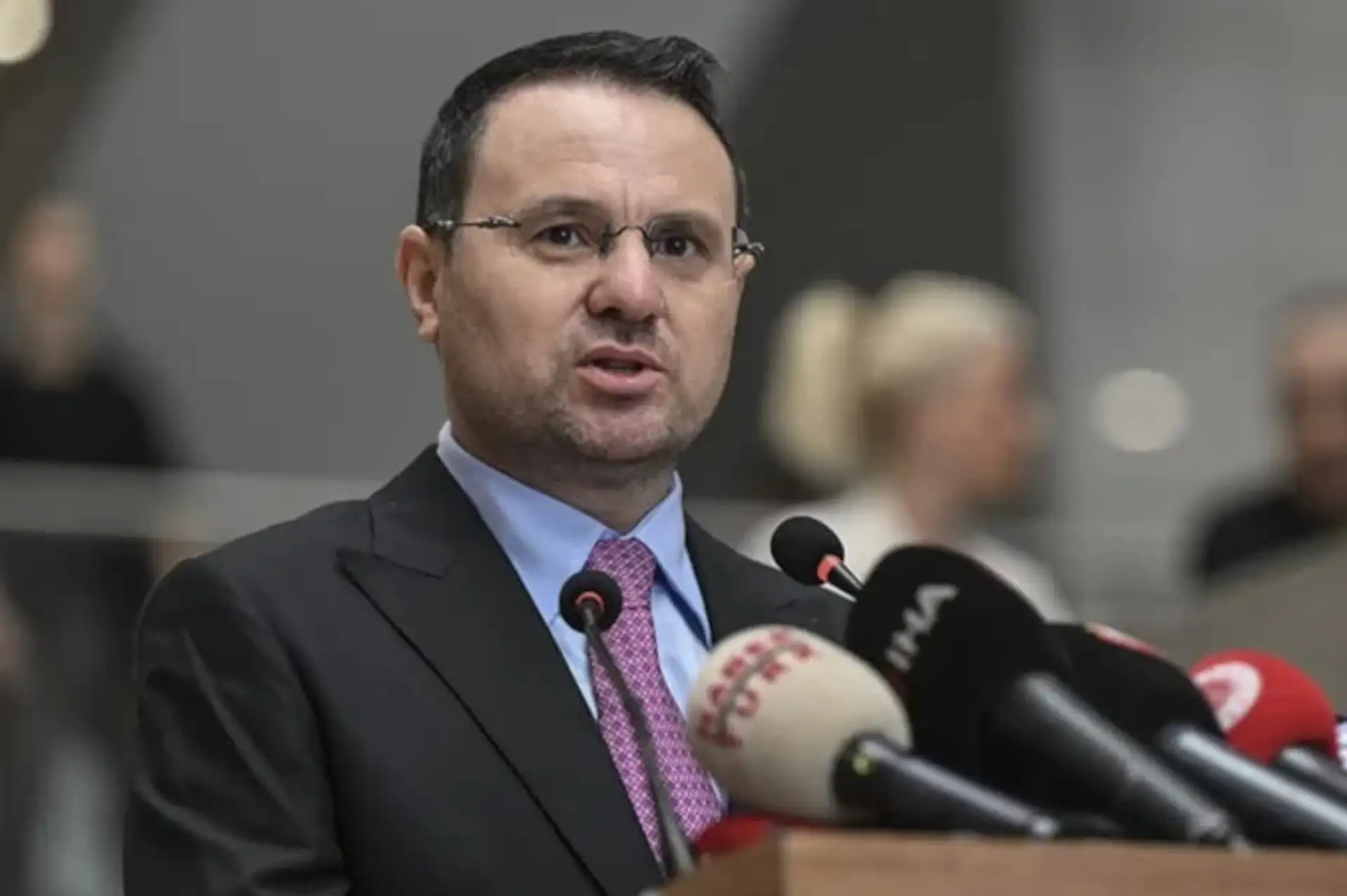 Adalet Bakanı Gürlek'ten 12 Eylül Mesajı: "Demokrasi Tarihinin Kara Lekelerinden Biri"