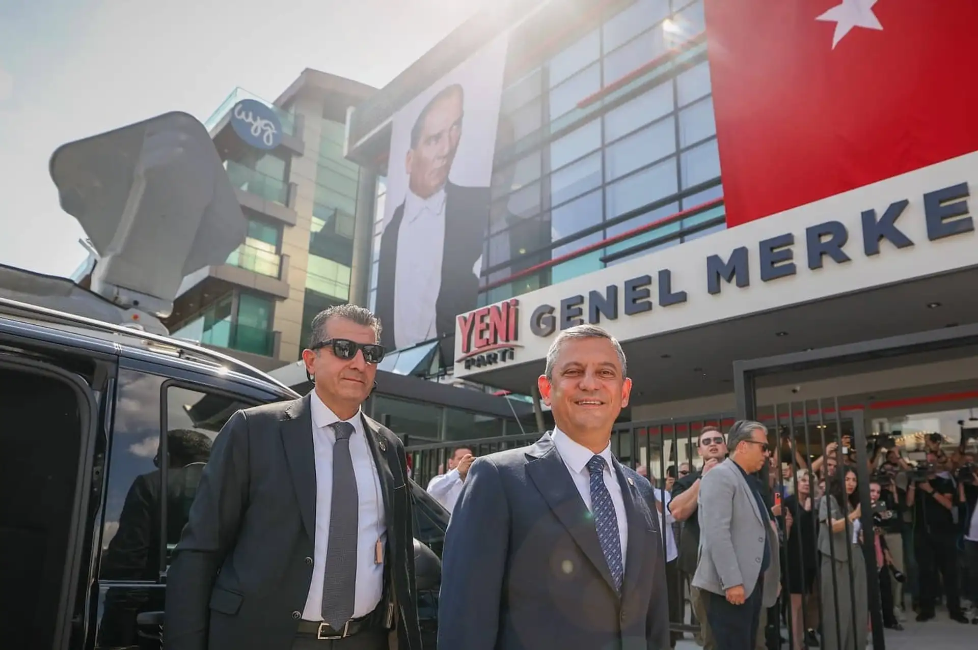 AYM Karar Verdi: Yeni Parti’nin İsmi Değişmeyecek