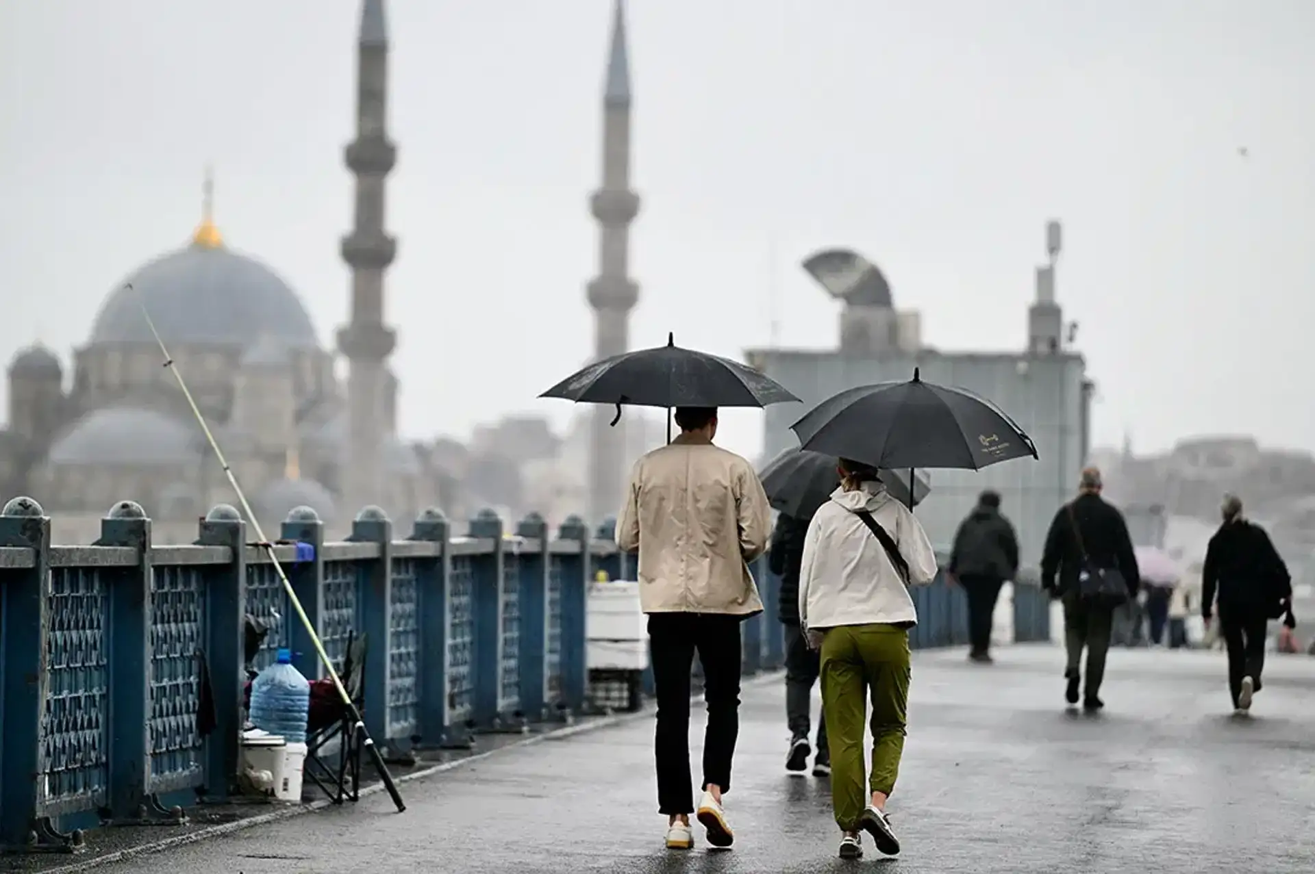 21 Ekim'de Hava Durumu: Karadeniz’de Kuvvetli Yağış, Marmara’da Sert Rüzgar Bekleniyor