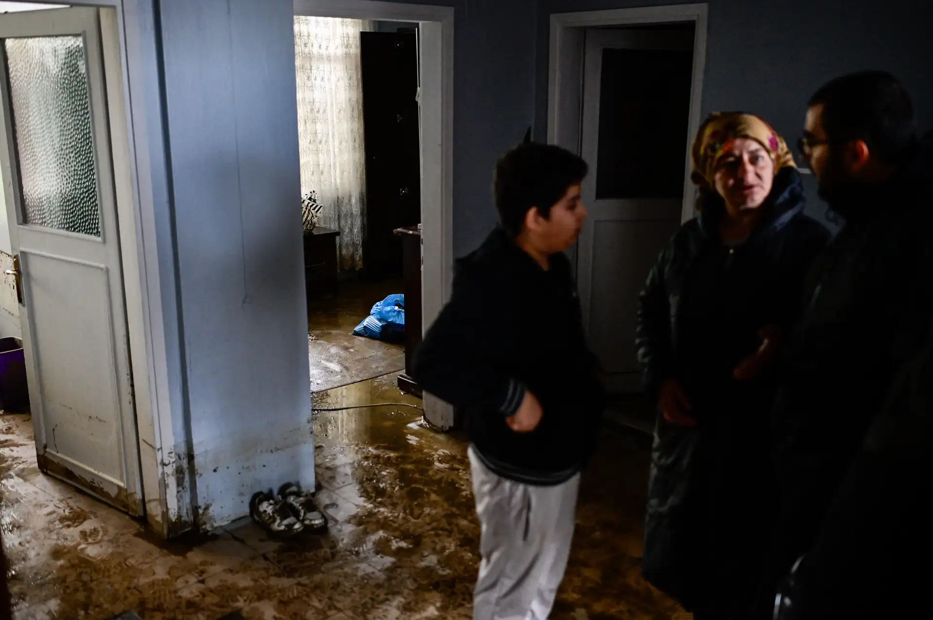 İstanbul selinin ardından binalarda nem ve çürüme riski