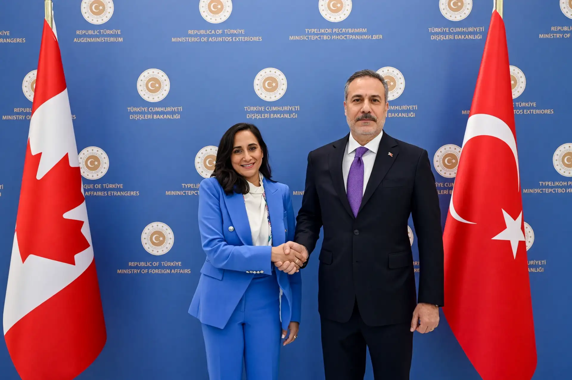 Dışişleri Bakanı Hakan Fidan Kanadalı Mevkidaşı Anand ile Görüştü