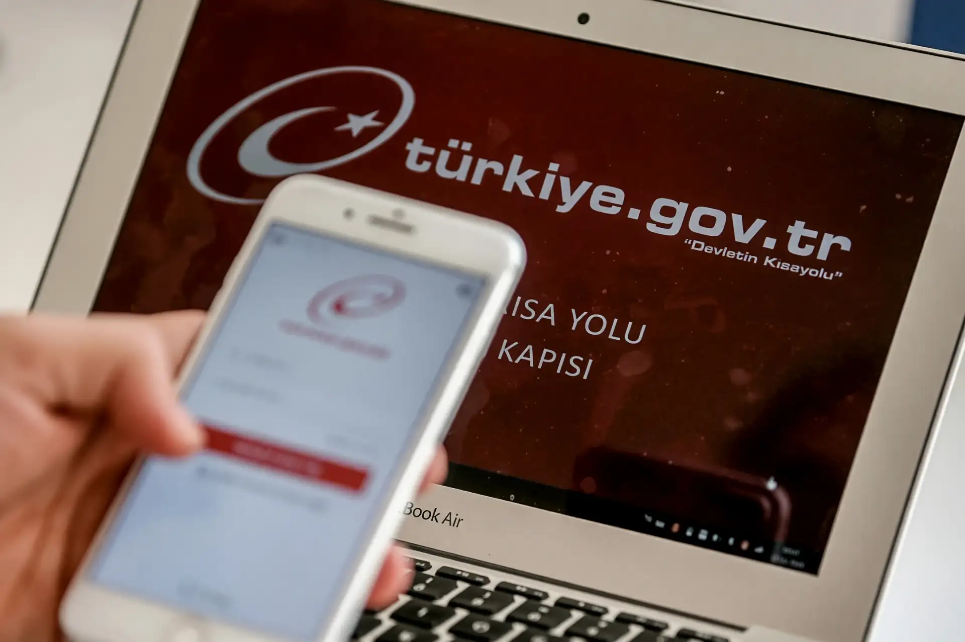 MSB'den Tarihi Adım: "Şehit Bilgi Kapısı" e-Devlet Üzerinden Erişime Açıldı