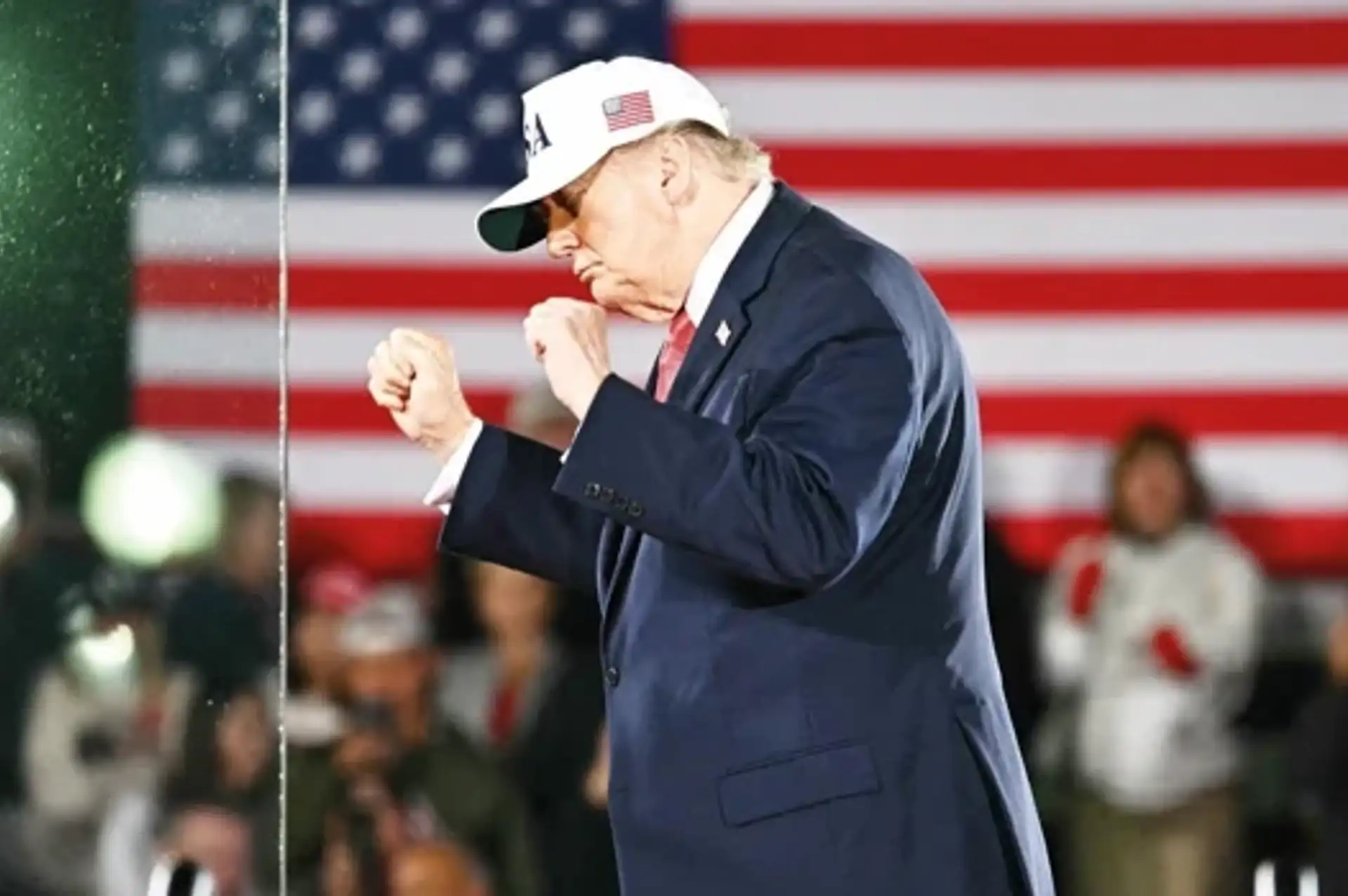 Trump baskı kurmasın diye 10 eyalette sandık önlemi