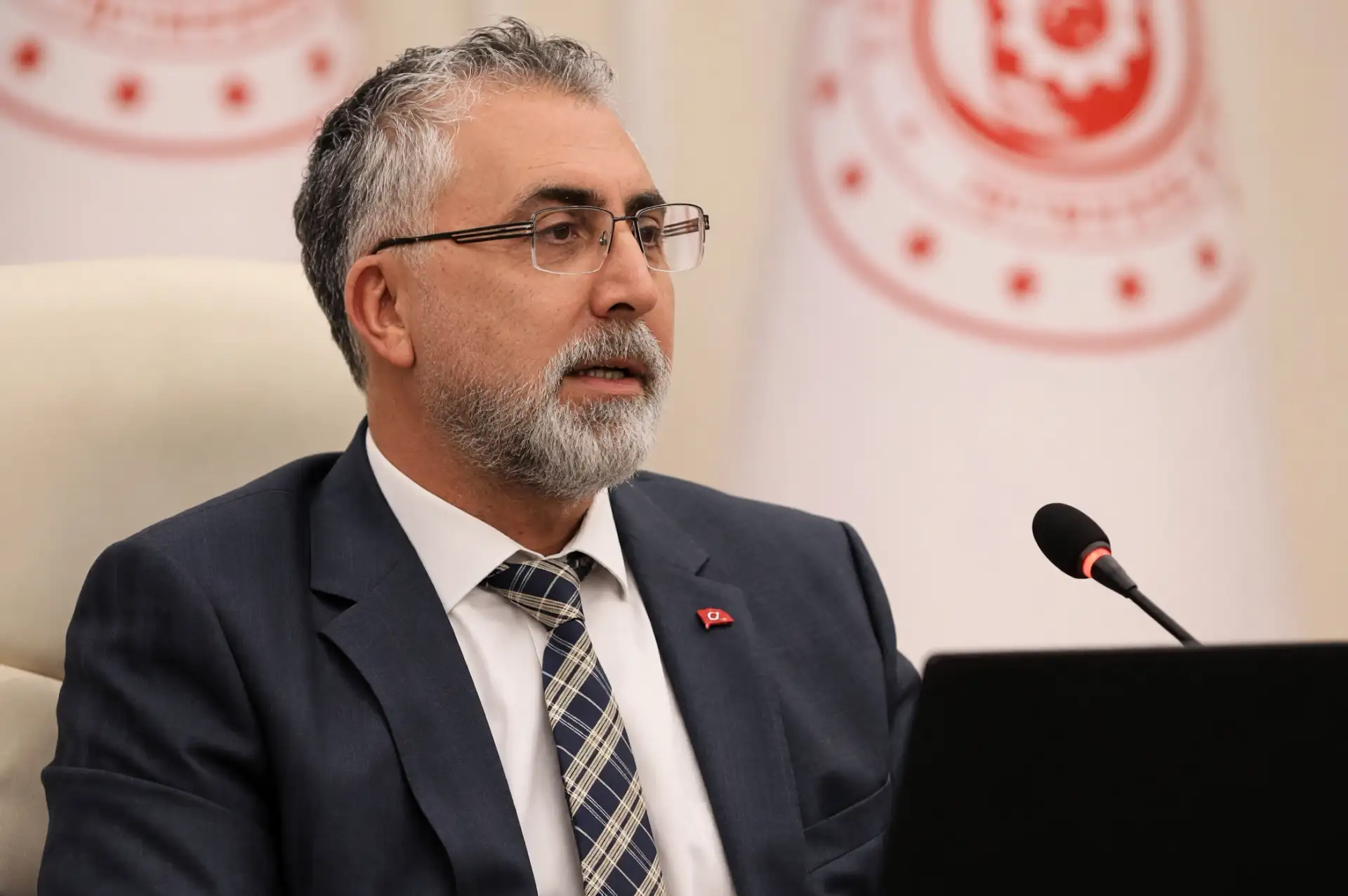 Şehit ve Gazi Çocuklarına 609 Milyon Liralık Eğitim Desteği: Ödemeler 23 Ekim’de Hesaplarda