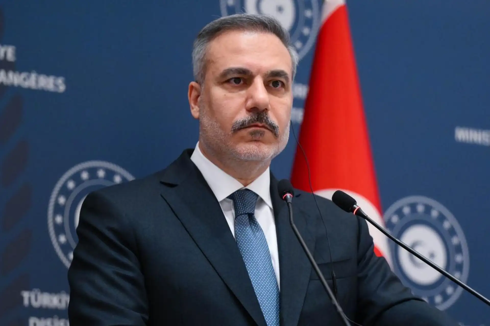 Bakan Fidan: "İran'a Yapılacak Askeri Müdahale Hiçbir Şekilde Çözüm Değil"