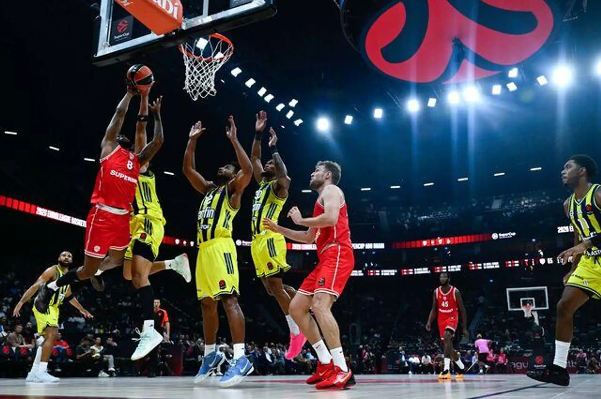 Fenerbahçe EuroLeague'de Olympiakos Deplasmanında
