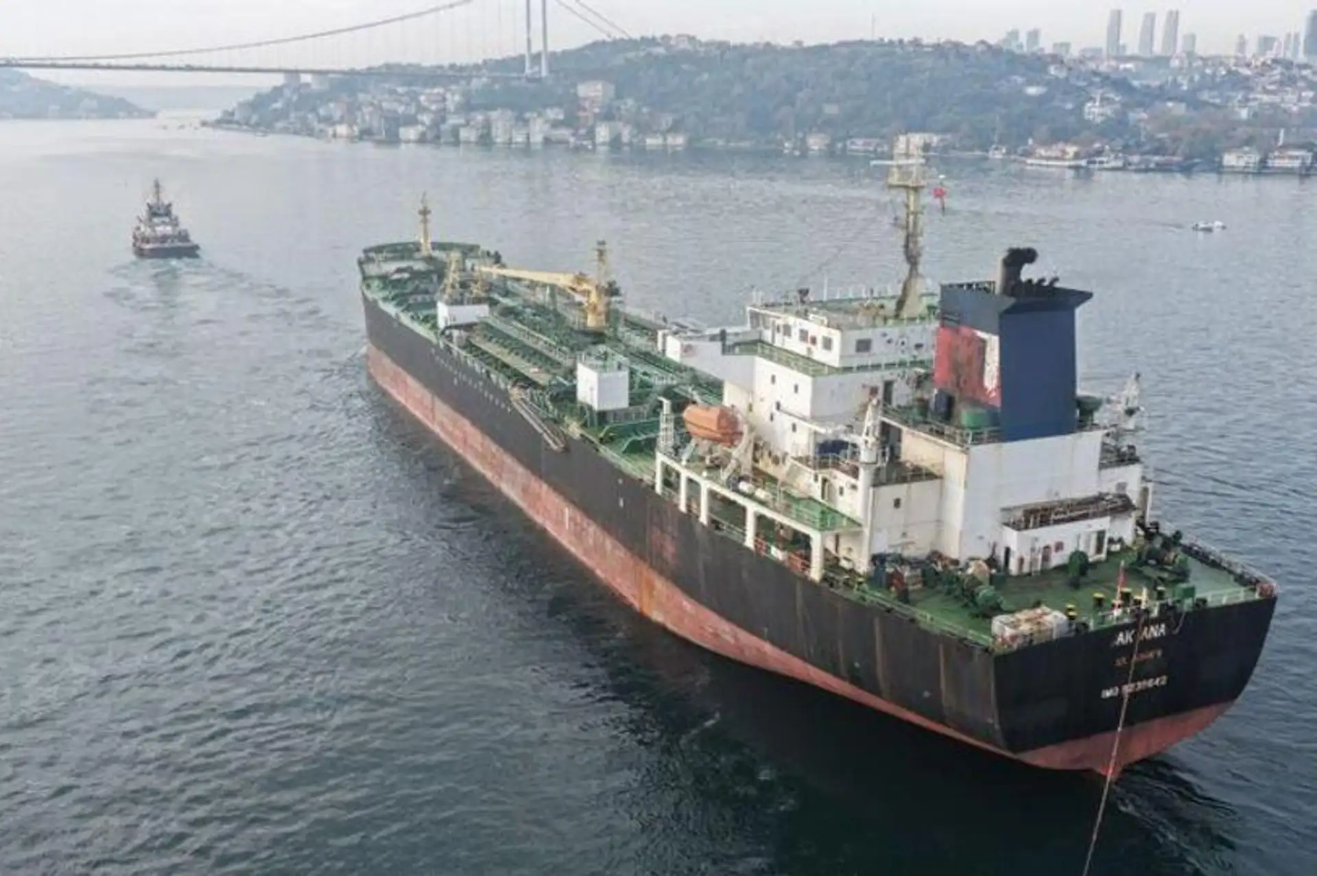 İstanbul Boğazı Geçici Olarak Kapatıldı