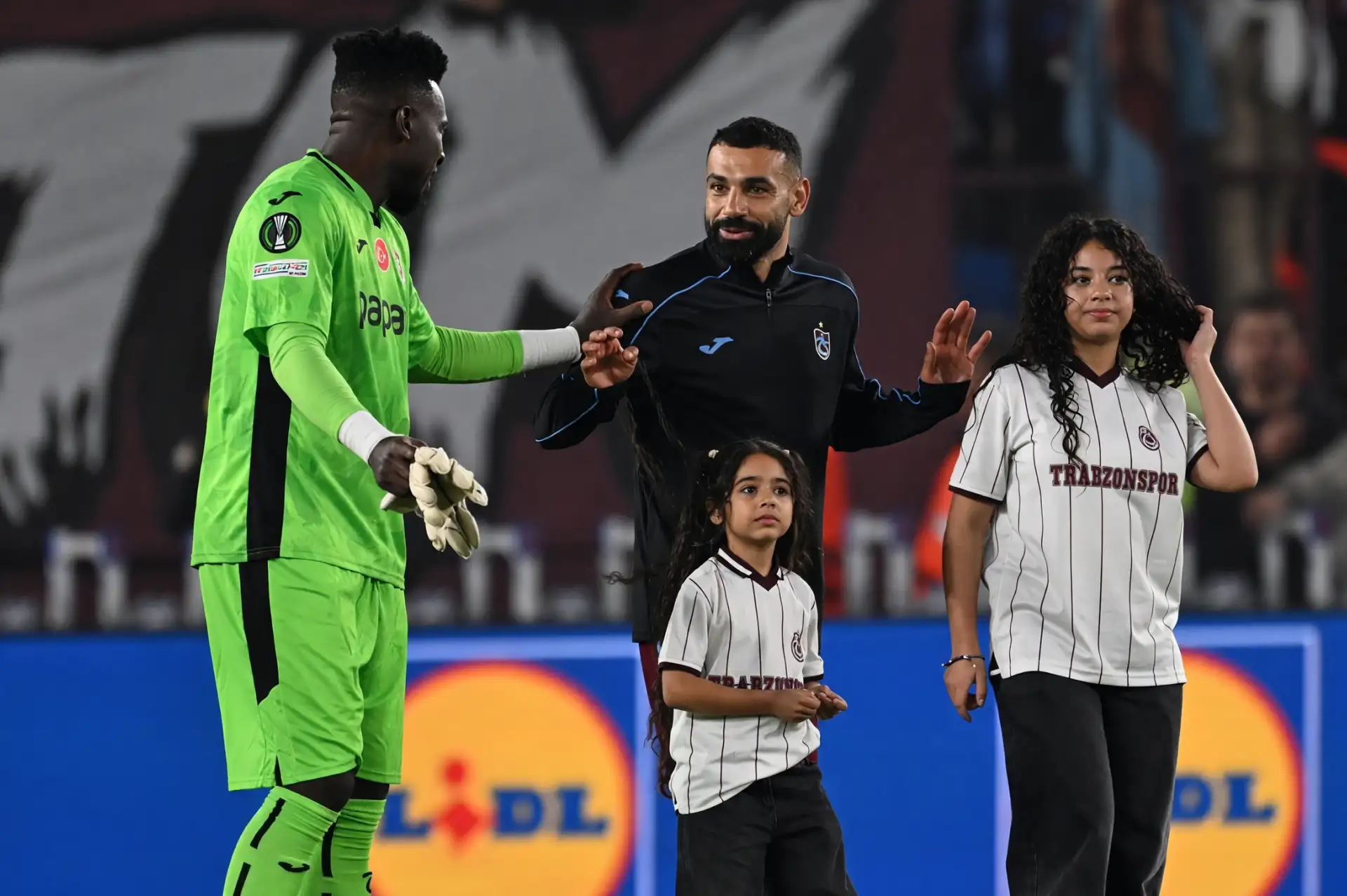 Trabzonspor kalecisi Onana maç sonrası trafik kazası geçirdi