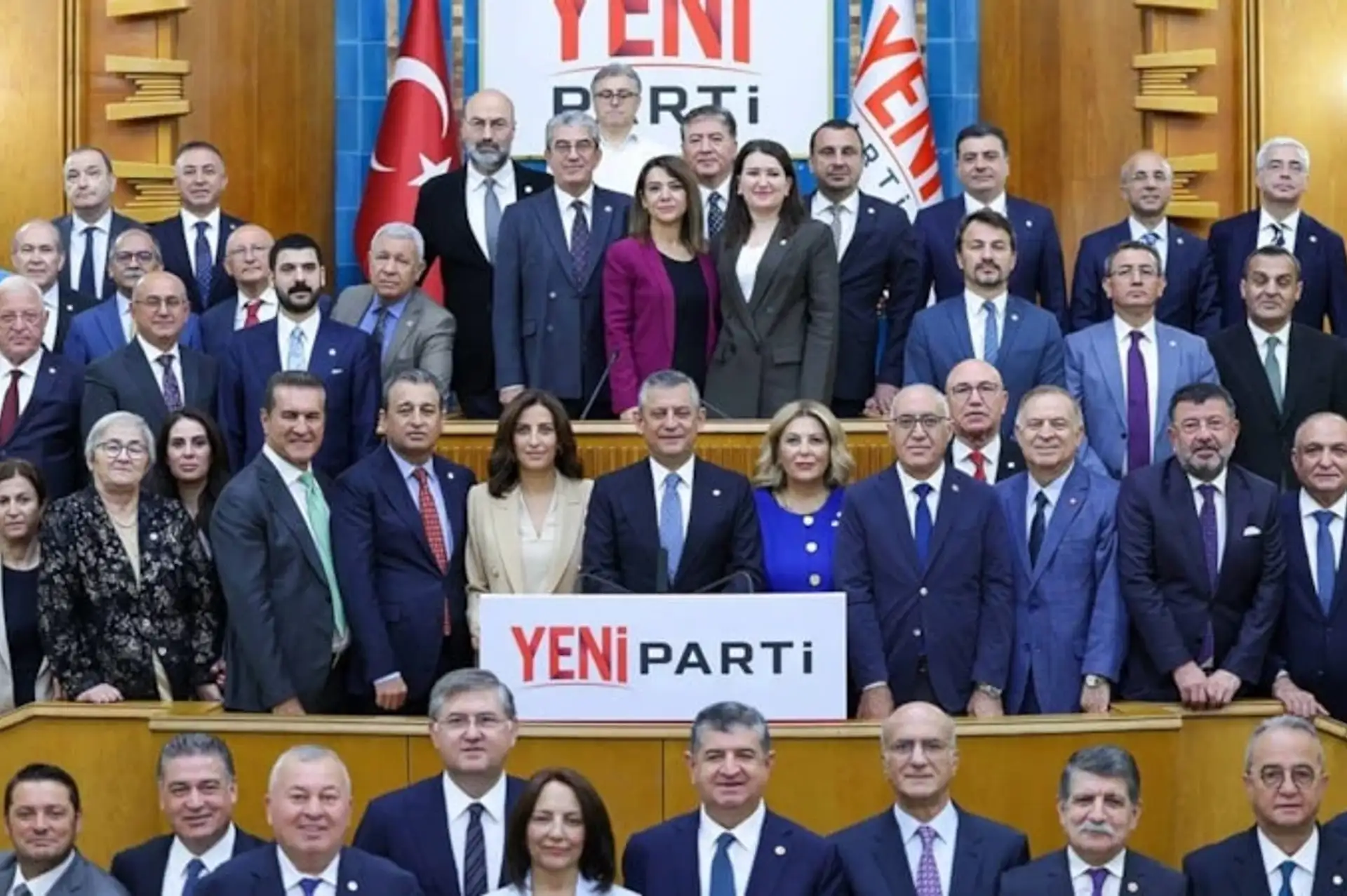 Yeni Parti’de Kurultay Heyecanı: Üyeler Sandık Başına Gitmeye Hazırlanıyor