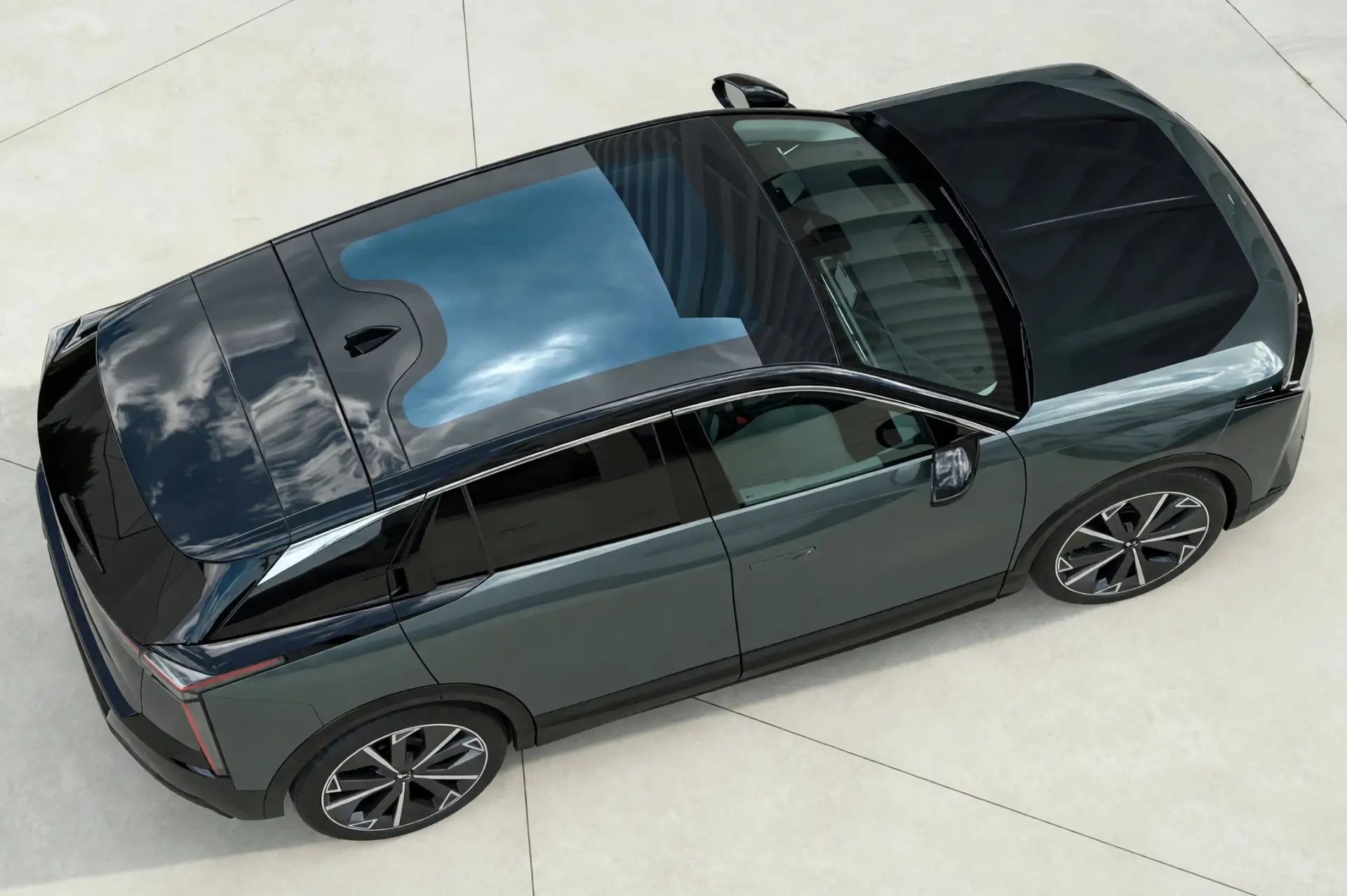 DS N°7 hibrit SUV Türkiye'de 3 milyon 700 bin TL'den satışta