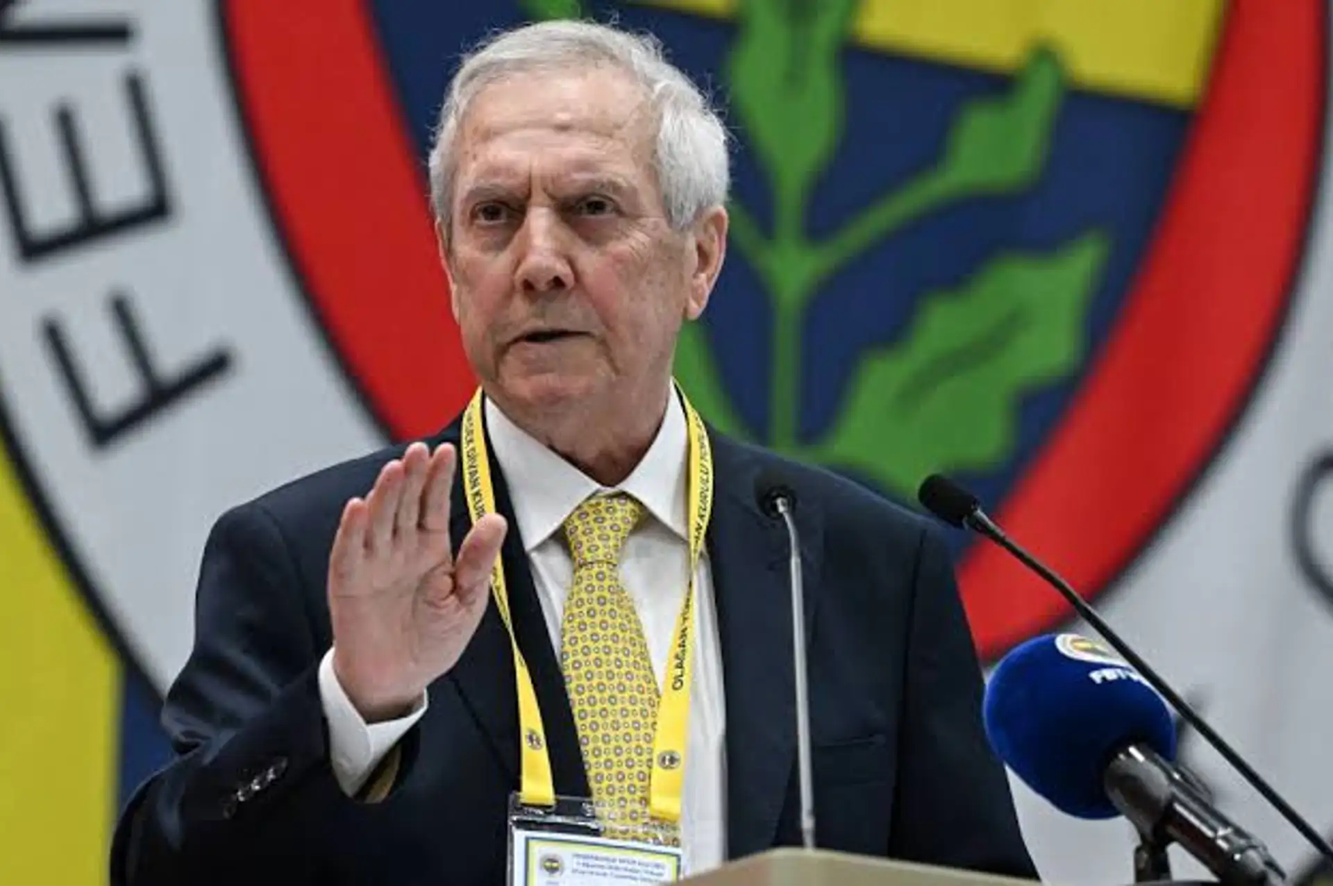 Aziz Yıldırım'dan Fenerbahçelilere Mesaj: "Şampiyon Olacağız, İnanın"