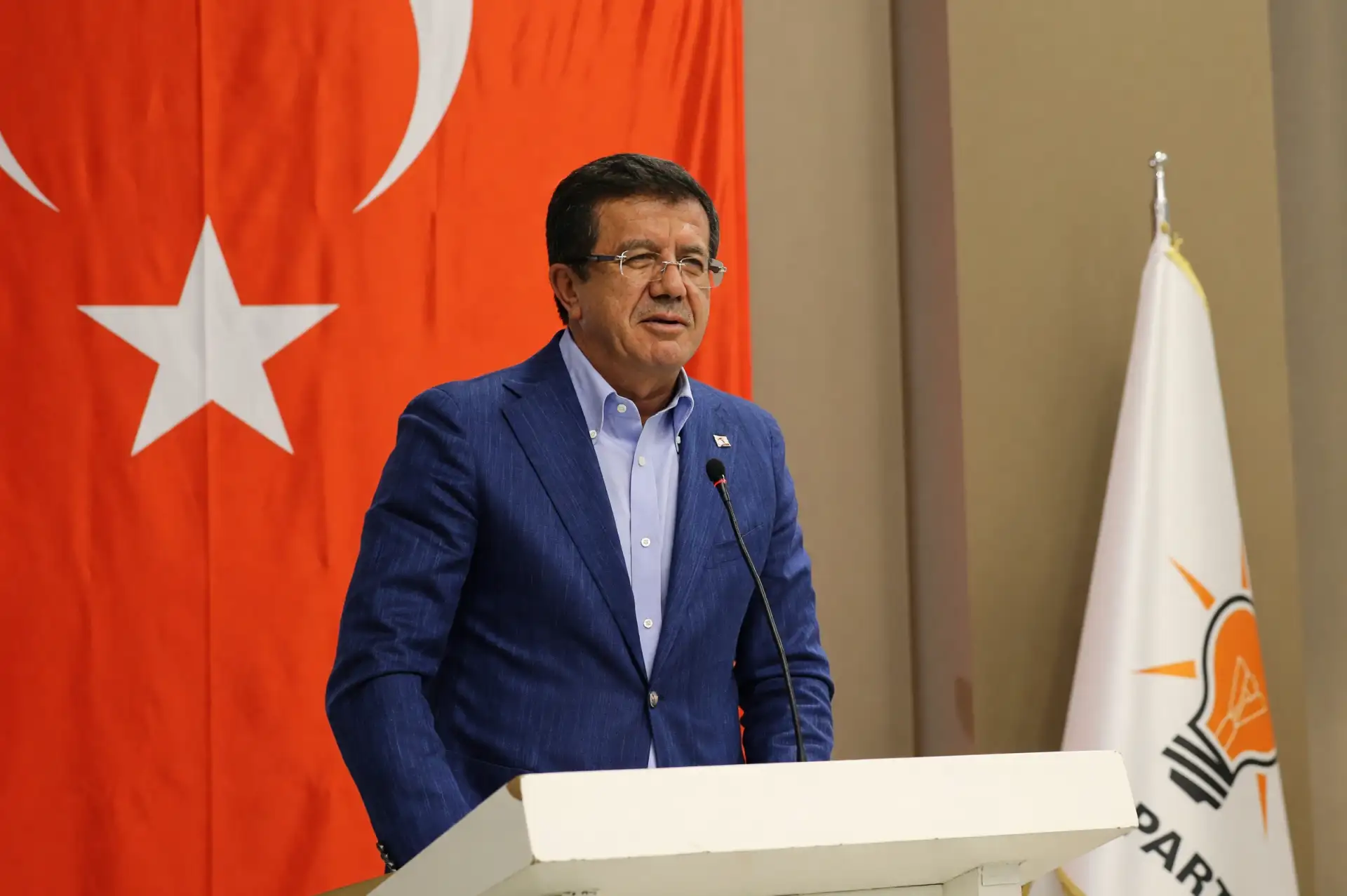 Zeybekci: Fon meselesinde hem ihmal hem suistimal var