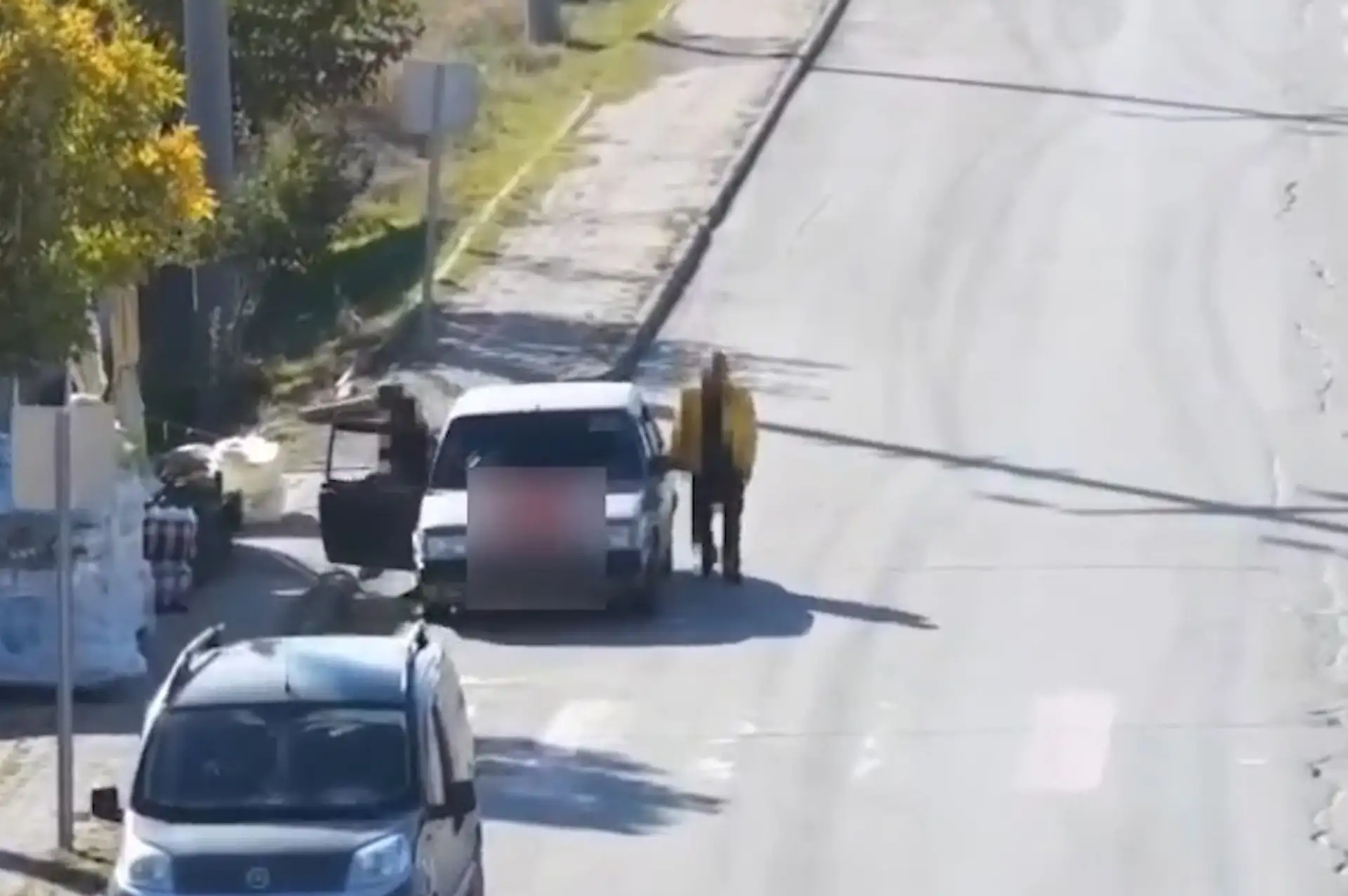 Ehliyetsiz sürücü dron kamerasıyla yakalandı