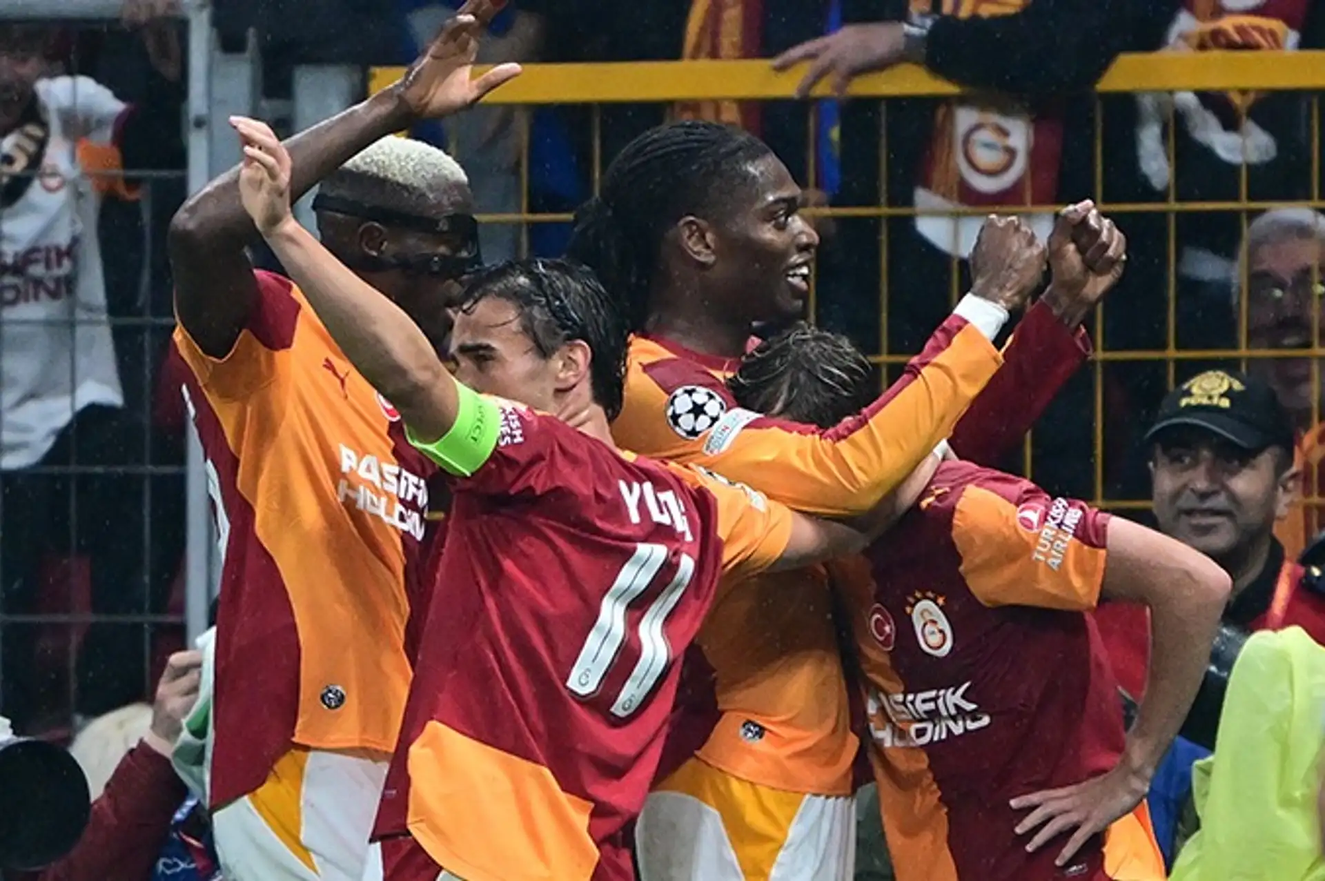 Galatasaraylı Batrakov'a Premier Lig'den 5 dev talip