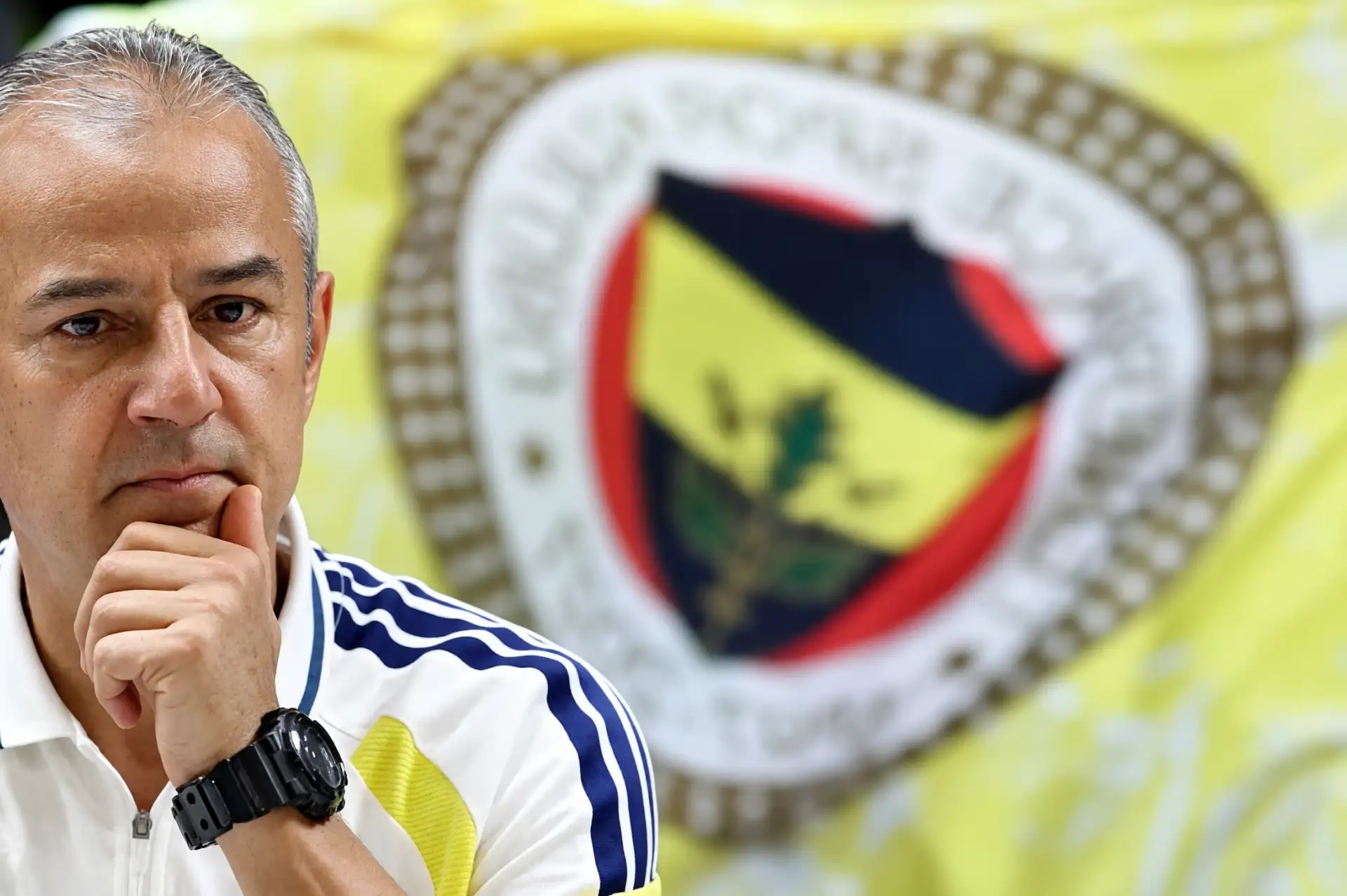 İsmail Kartal Fenerbahçe derbi 11'ini netleştiriyor: 3 mevkide kararsız