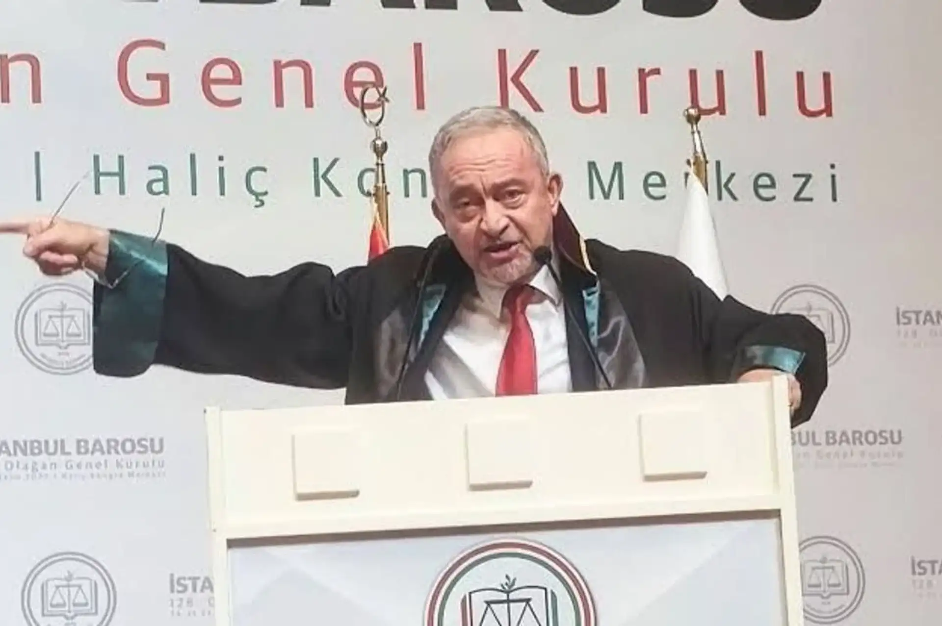İstanbul Barosu'nun 128. Genel Kurulu'nda Kocasakal Yeniden Başkan