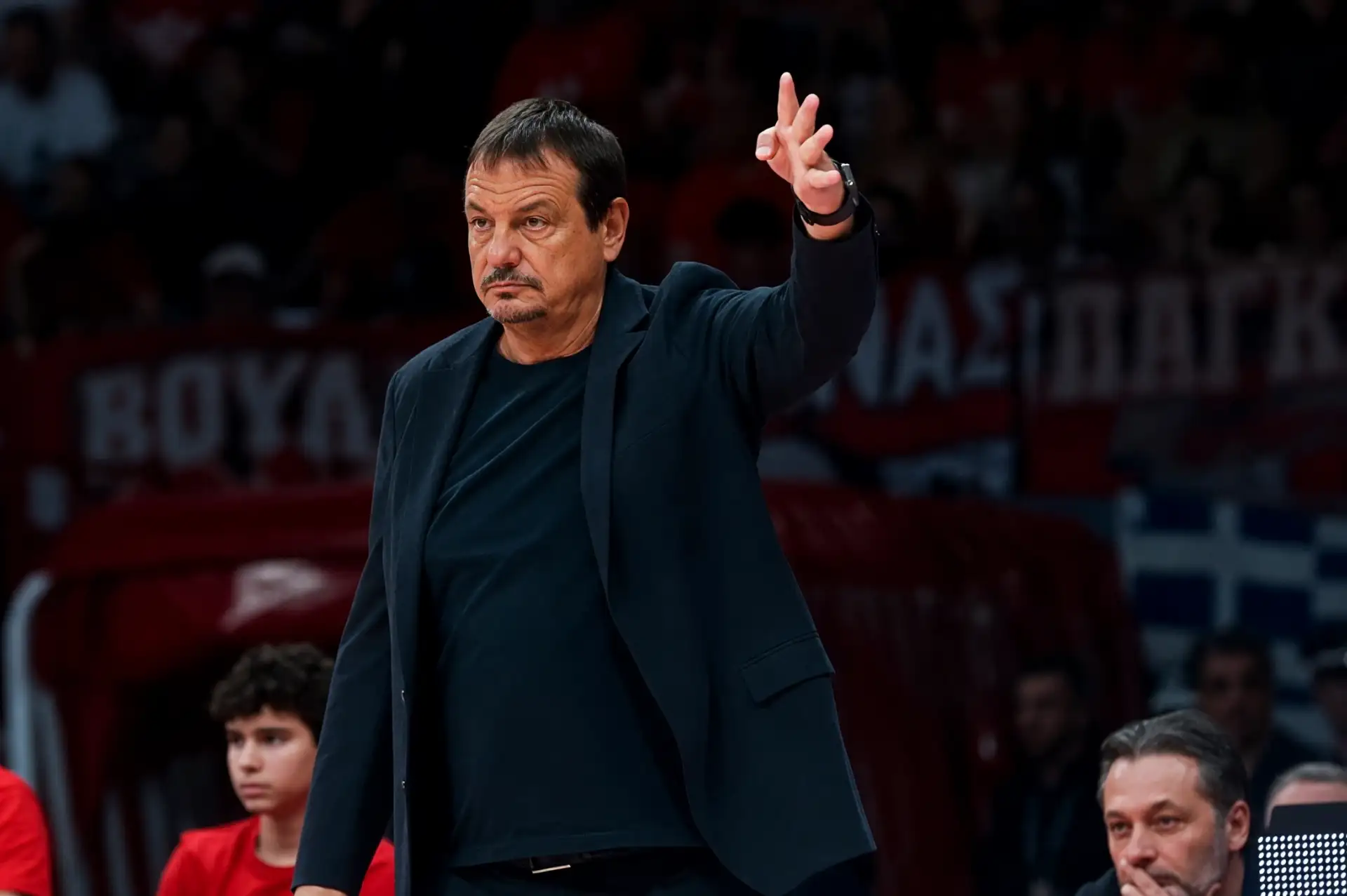 Ergin Ataman: 'Gelişmeleri şok içinde takip ediyorum!'