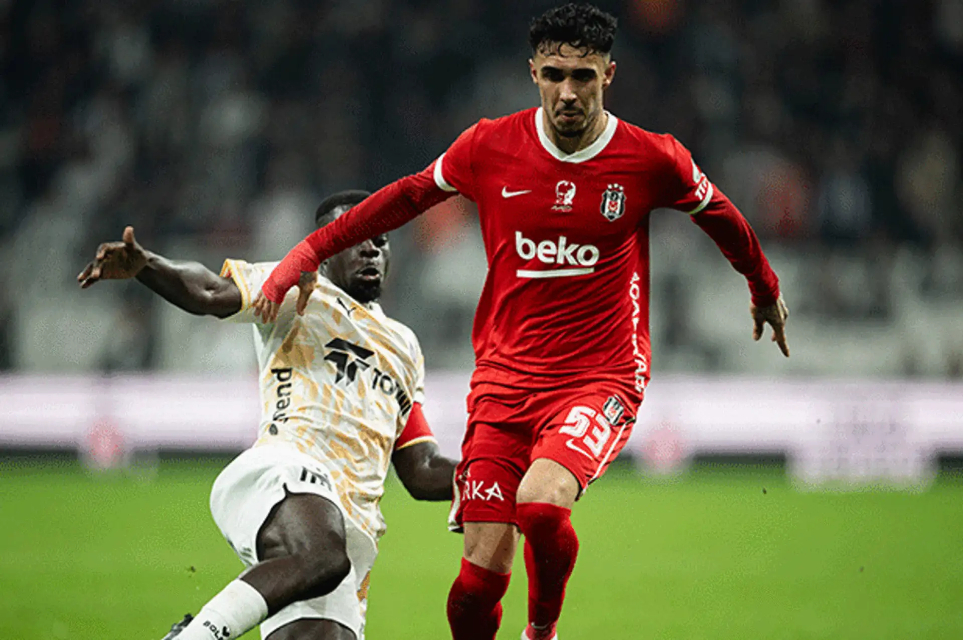 Beşiktaş'ta Emirhan Topçu'ya Hull City ve Nice'ten Yoğun Alaka