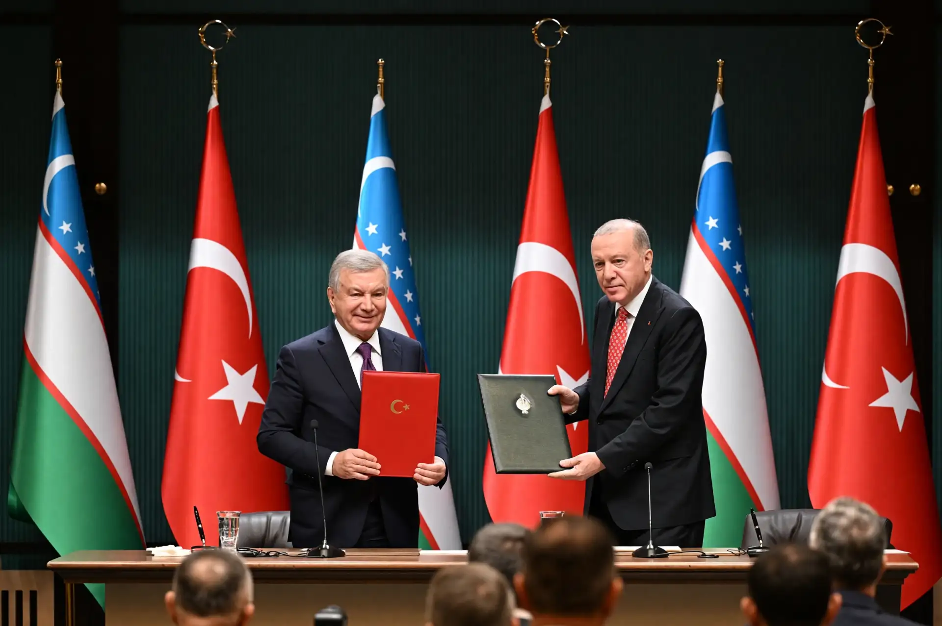 Erdoğan Mirziyoyev ile görüştü, 5 anlaşma imzalandı