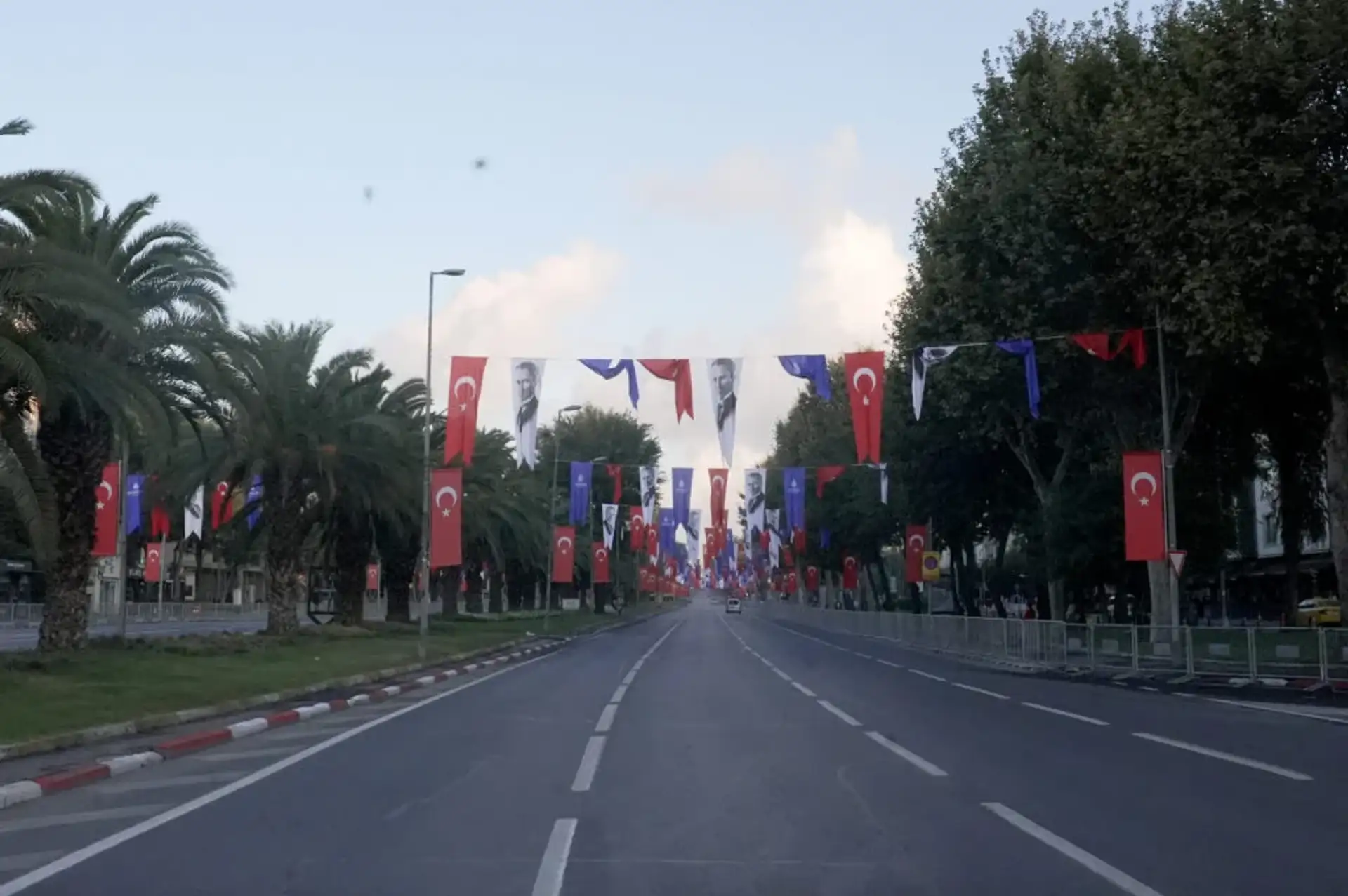 İstanbul ve Ankara'da Bazı Yollar Trafiğe Kapatılacak