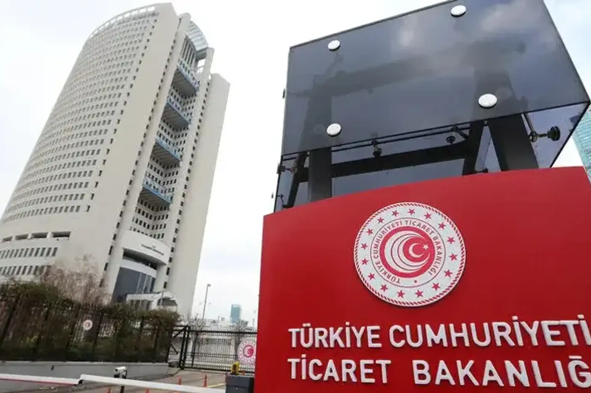 İndirimli Satışlarda Yeni Kurallar: Bakanlık Tüketicileri Uyardı