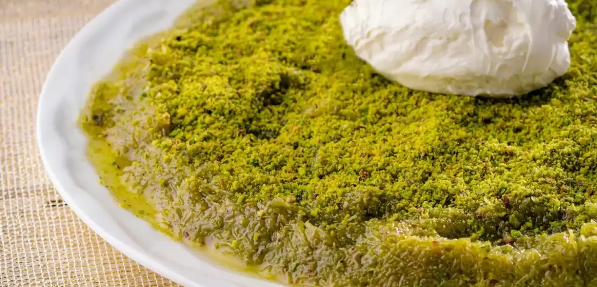 Dubai Çikolatası mı, Cennet Çamuru mu? Esinlenme mi Yoksa Çalıntı mı? Kilisli Ustalar Tepkili!