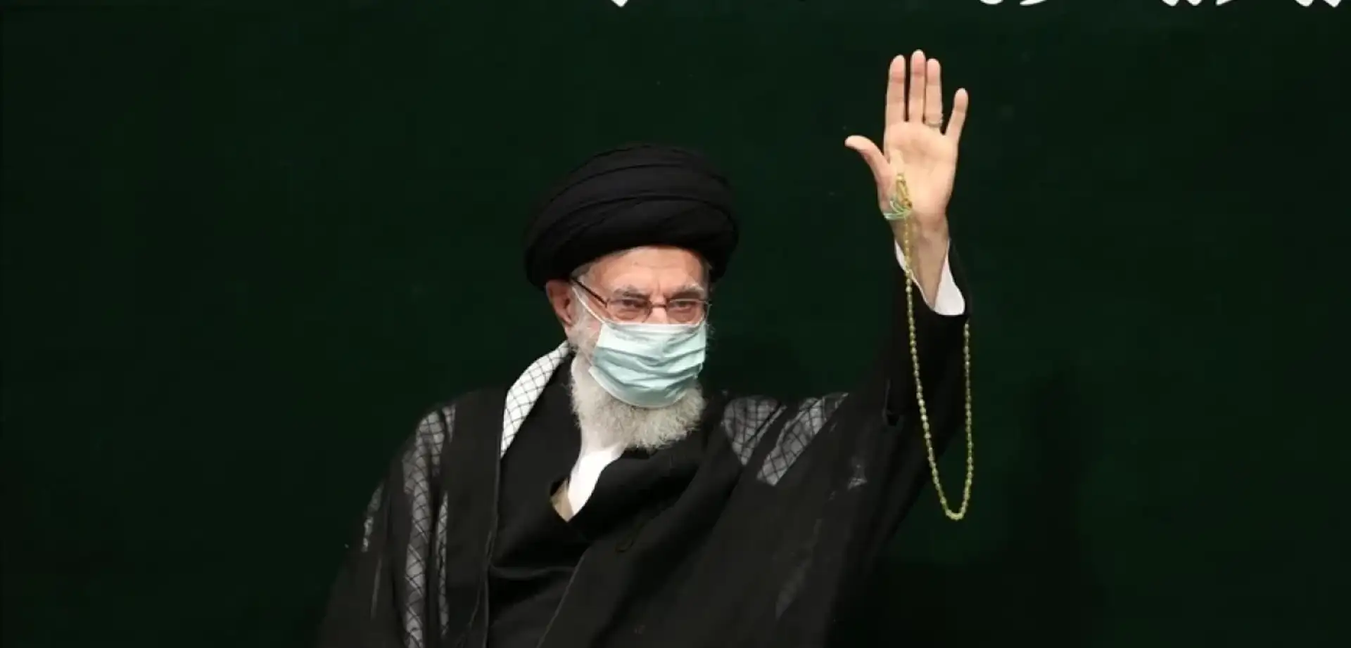 İran'ın Dini Lideri Hamaney'in Ölümcül Bir Hastalığa Yakalandığı İddia Edildi