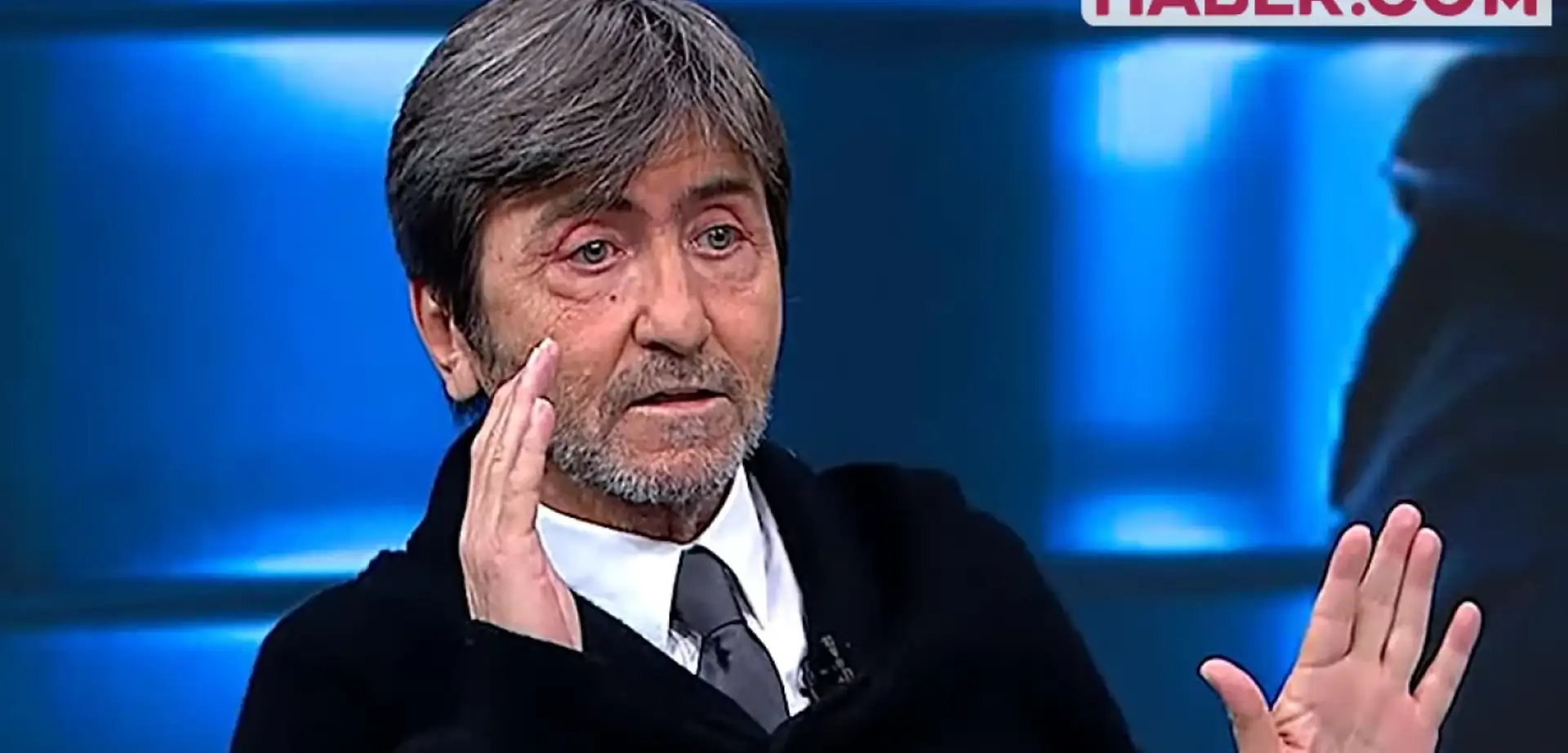 Rıdvan Dilmen'den Galatasaray-Fenerbahçe Derbisi için Flaş İddia: Şimdiden Söyleyeyim