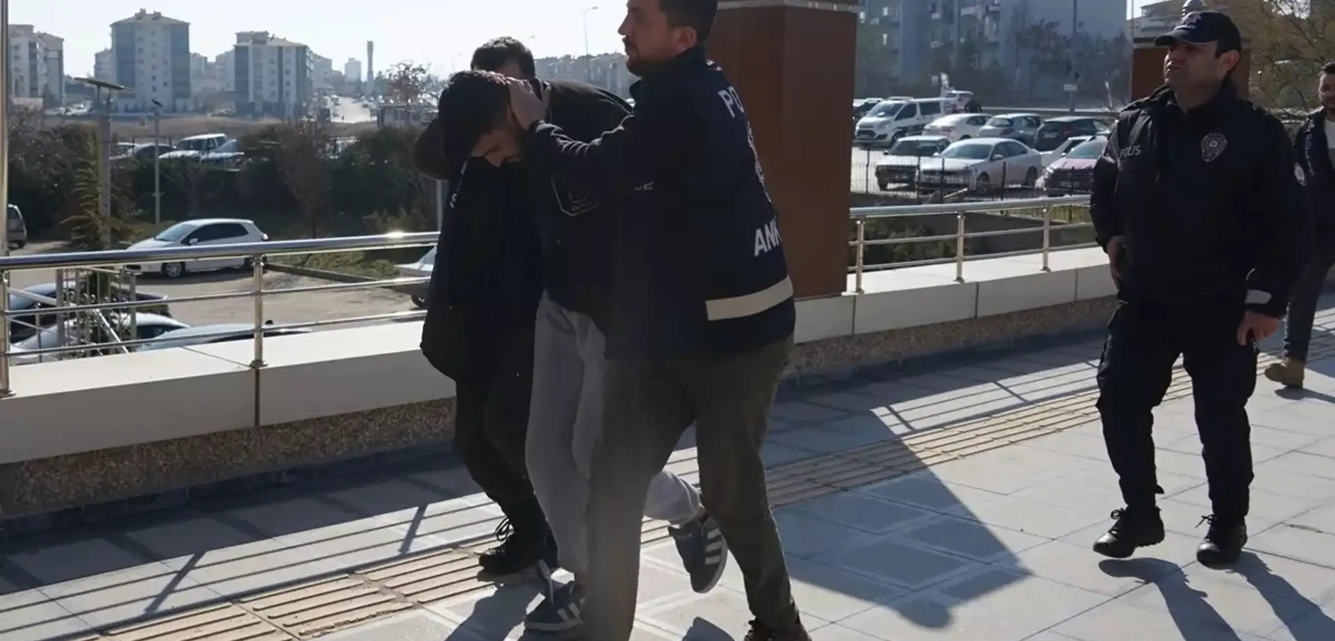 Ankara Polatlı'da Genç Kızı ve Köpeğini Darbeden Şüpheli Tutuklandı